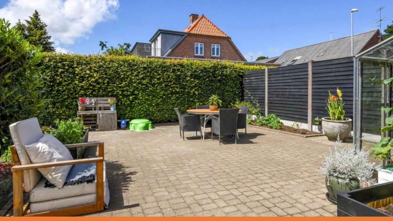 Villa i Herning, 200 meter fra gågaden