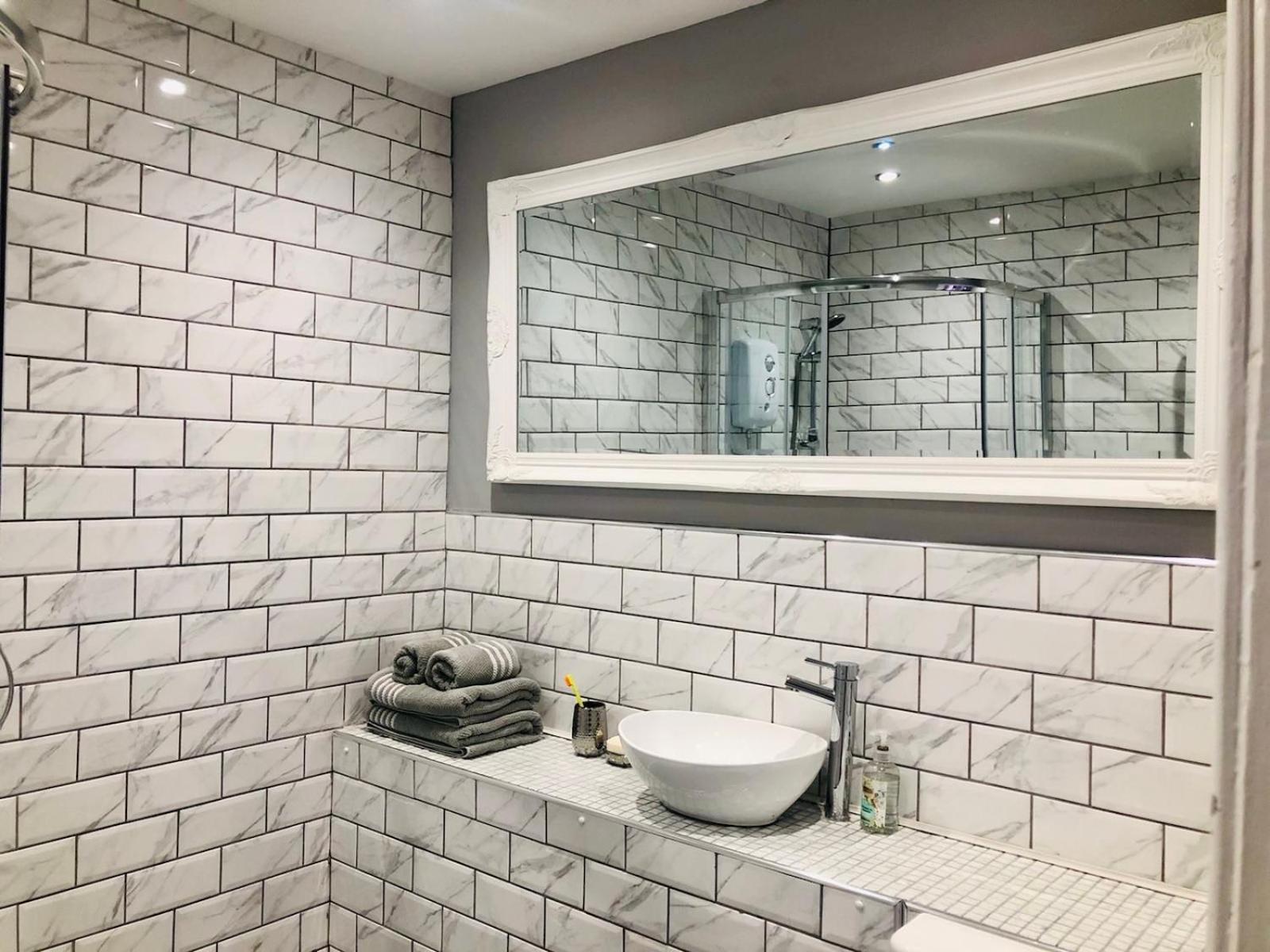 Apartment with City Views - Sleeps 3 view 5