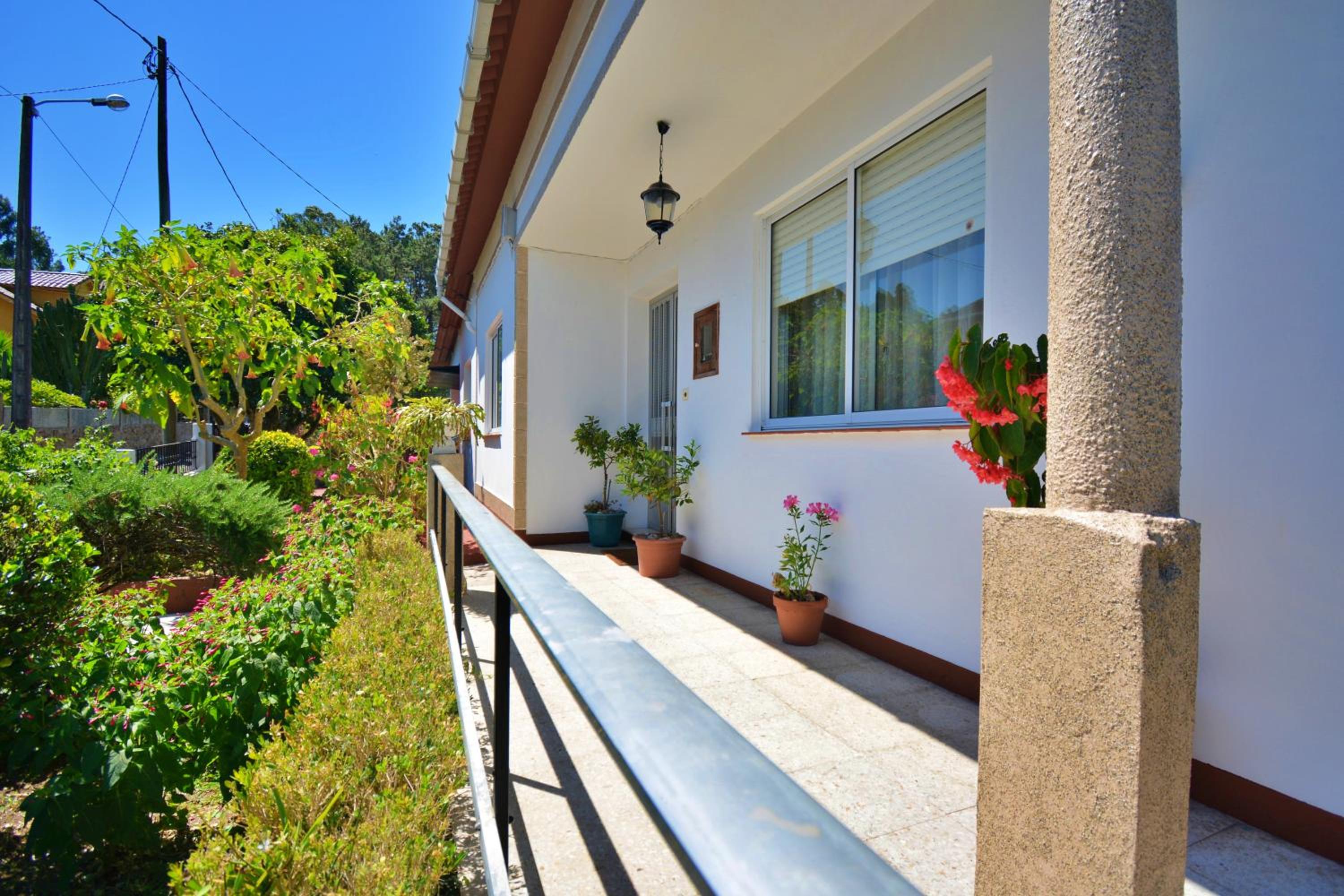 GALIHOST - Casa con jardín en Vilanova de Arousa photo 5