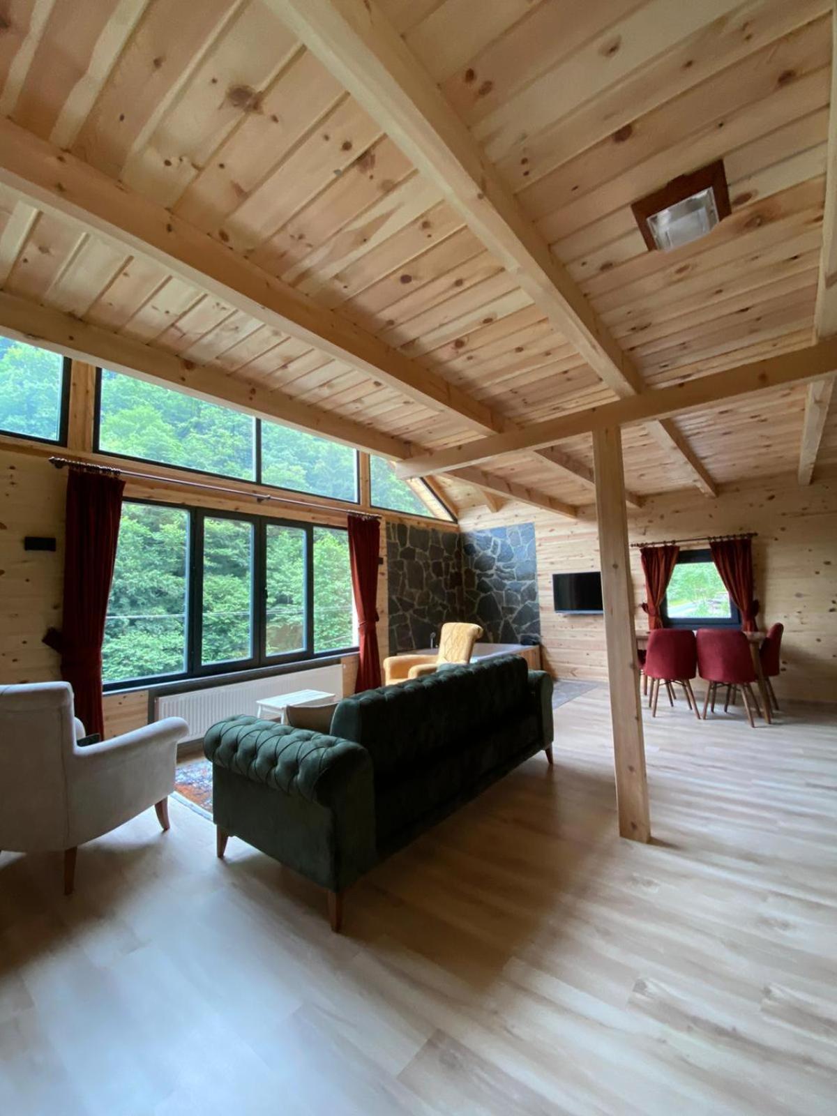 AYDER LEVUT Bungalov