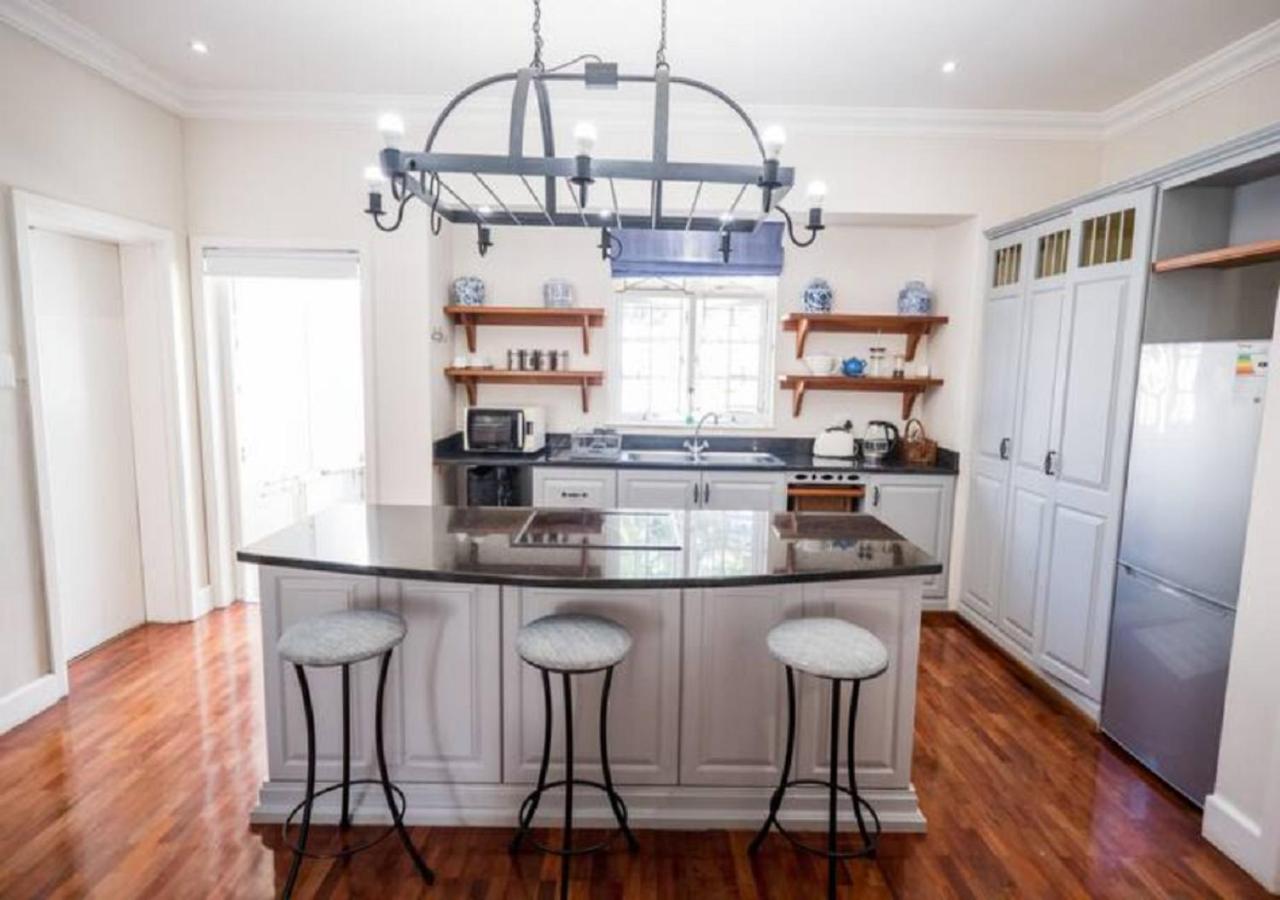 Admiralty Beach House