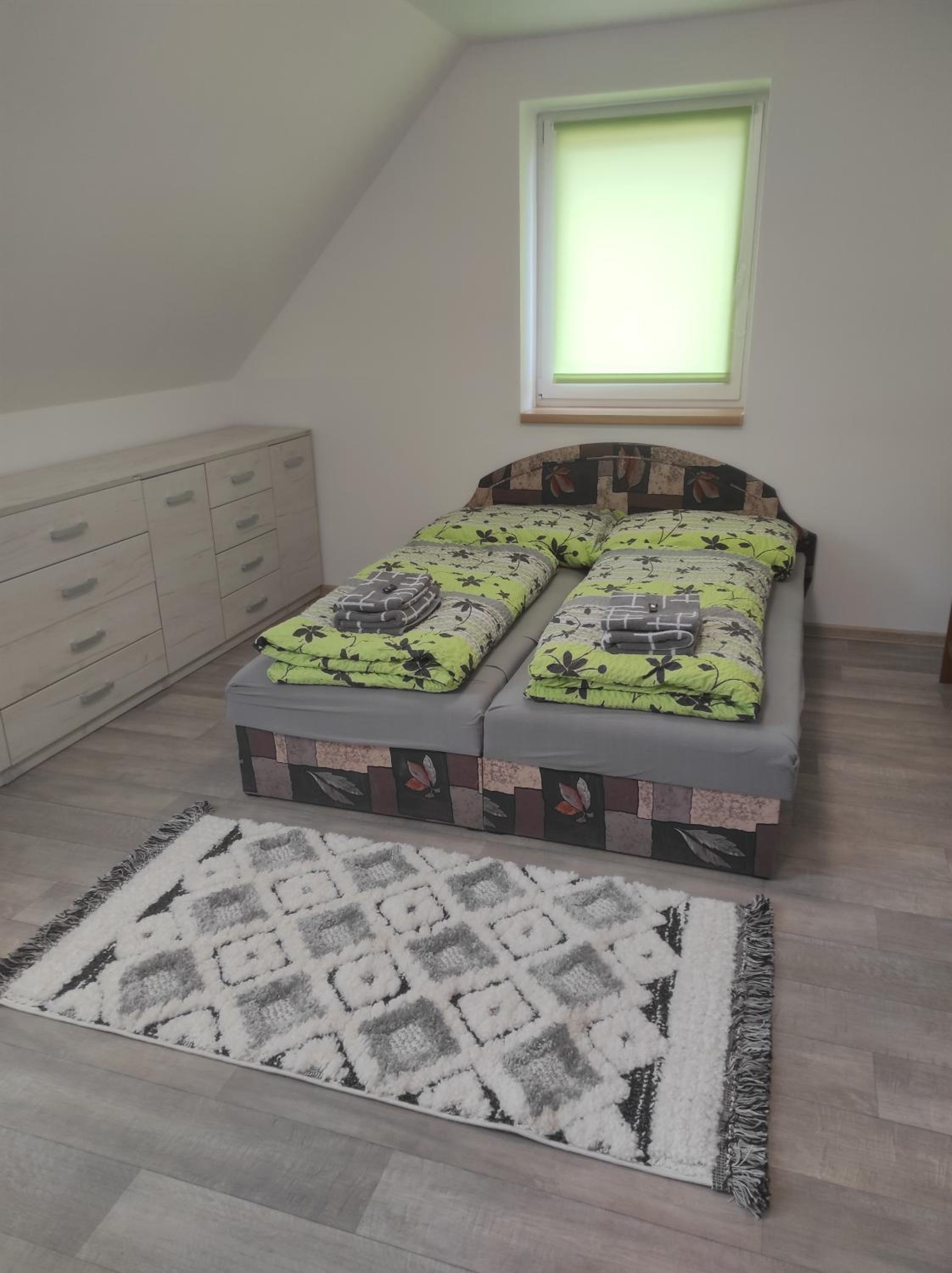 Domeček u lesa
