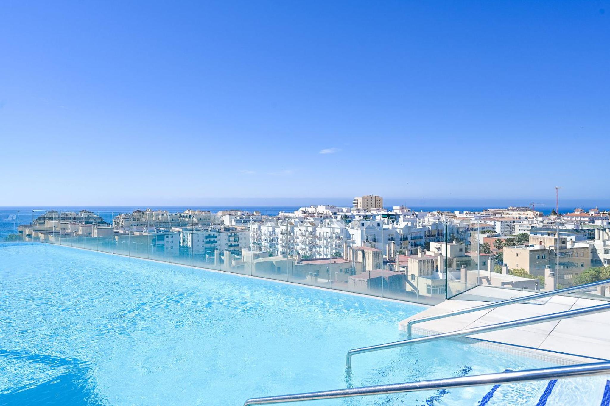 Hotel Seashell Infinity Luxury Apartment - Image 1