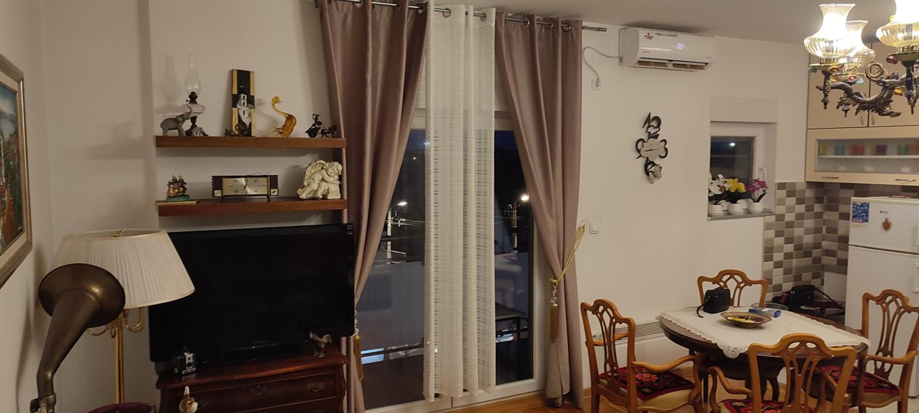 Photo 48