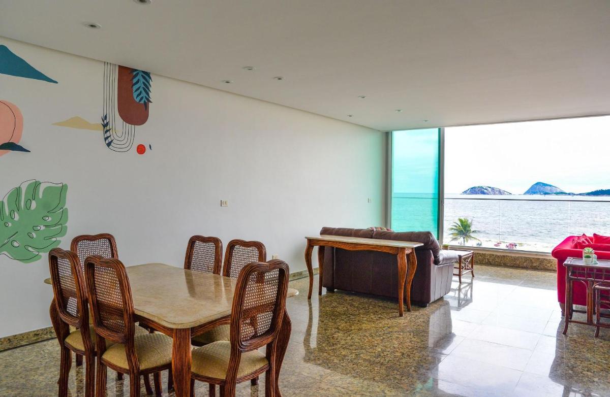 Maravilhosa Vista Mar e Muito Conforto na Glamourosa Ipanema Y1-008