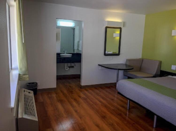 American Inn view 3
