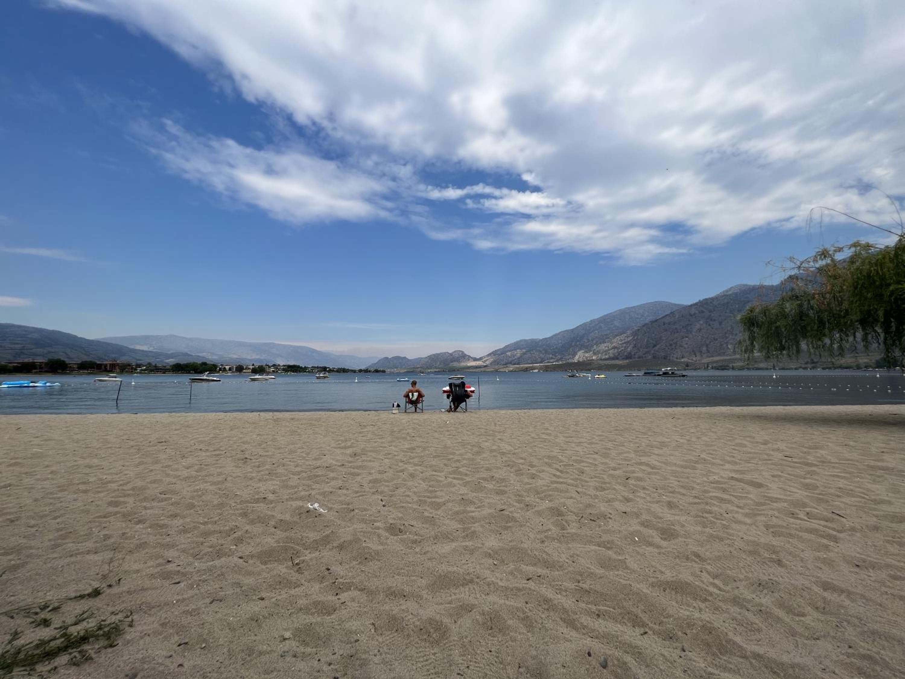 Falcon Resort