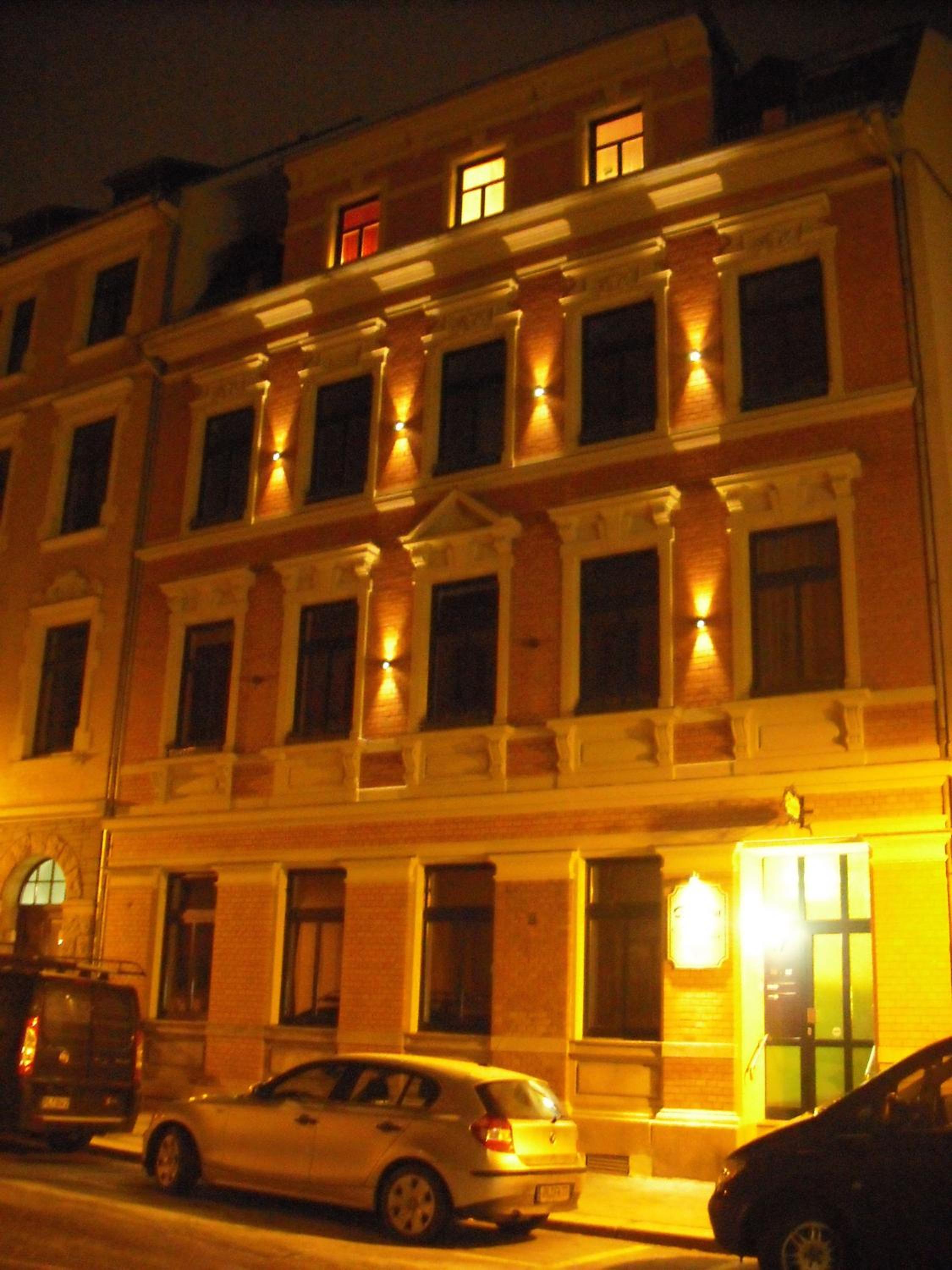 Photo 34