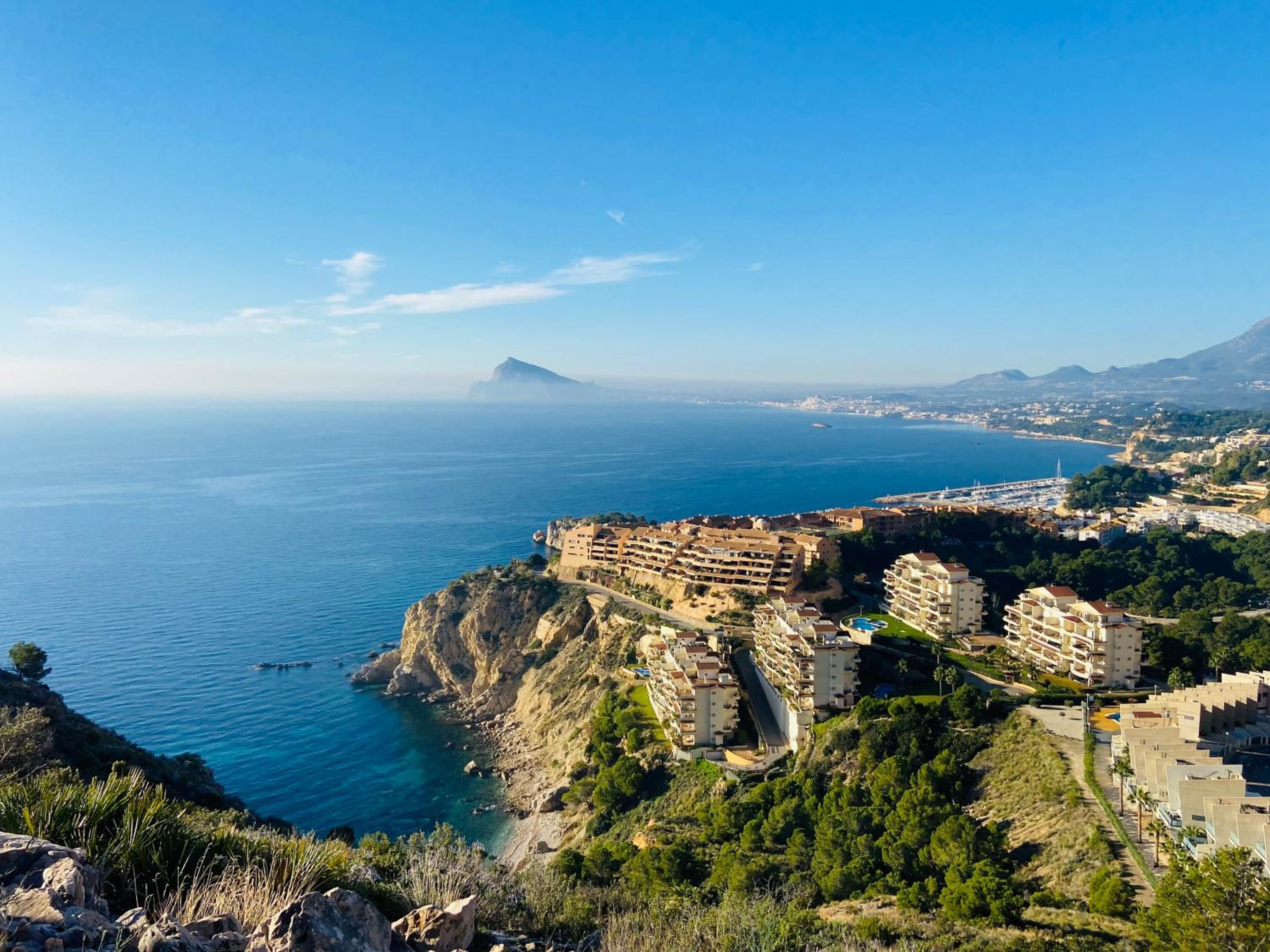 Can Luc Altea