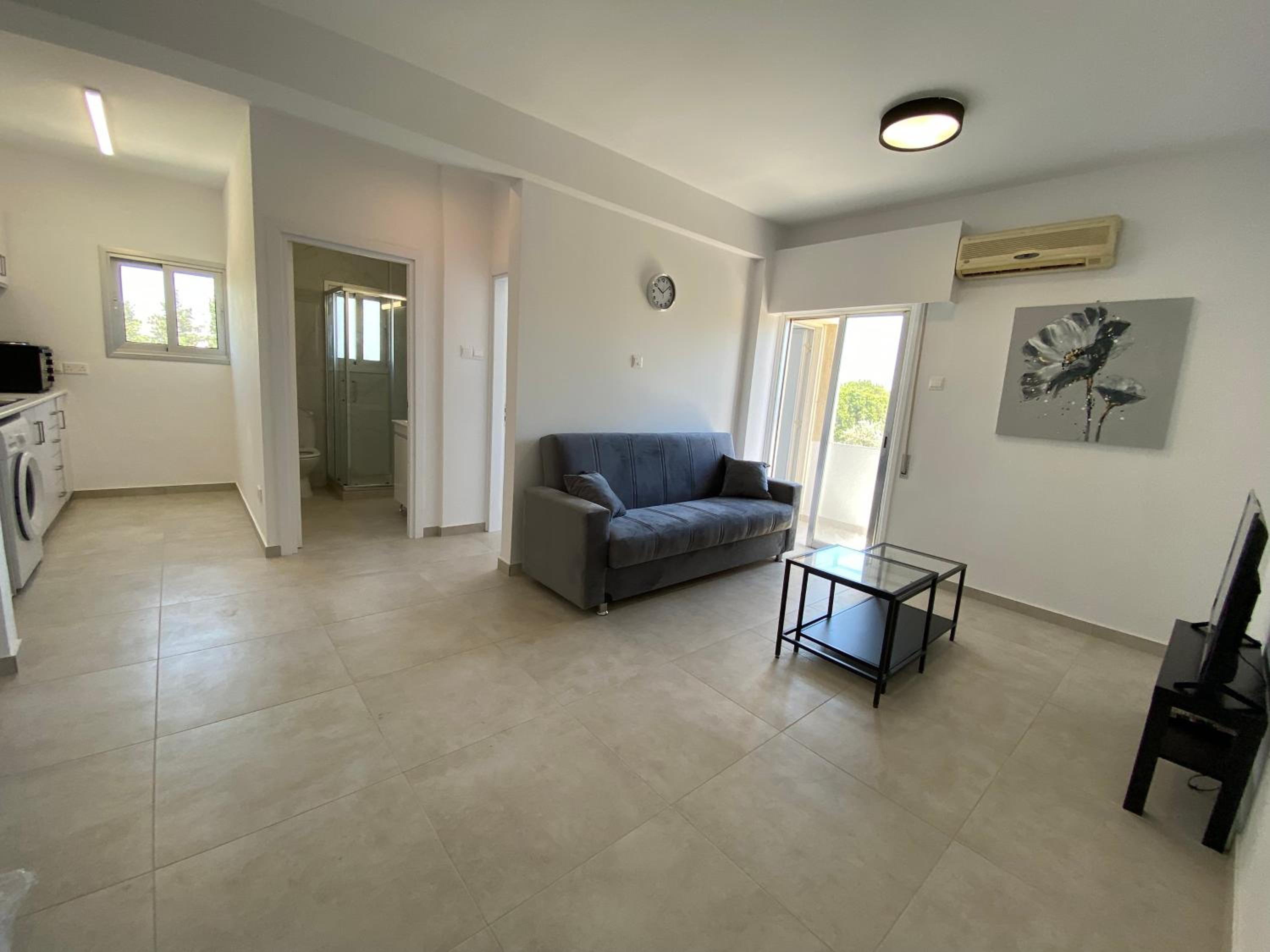 1-bedroom apartment with view view 4