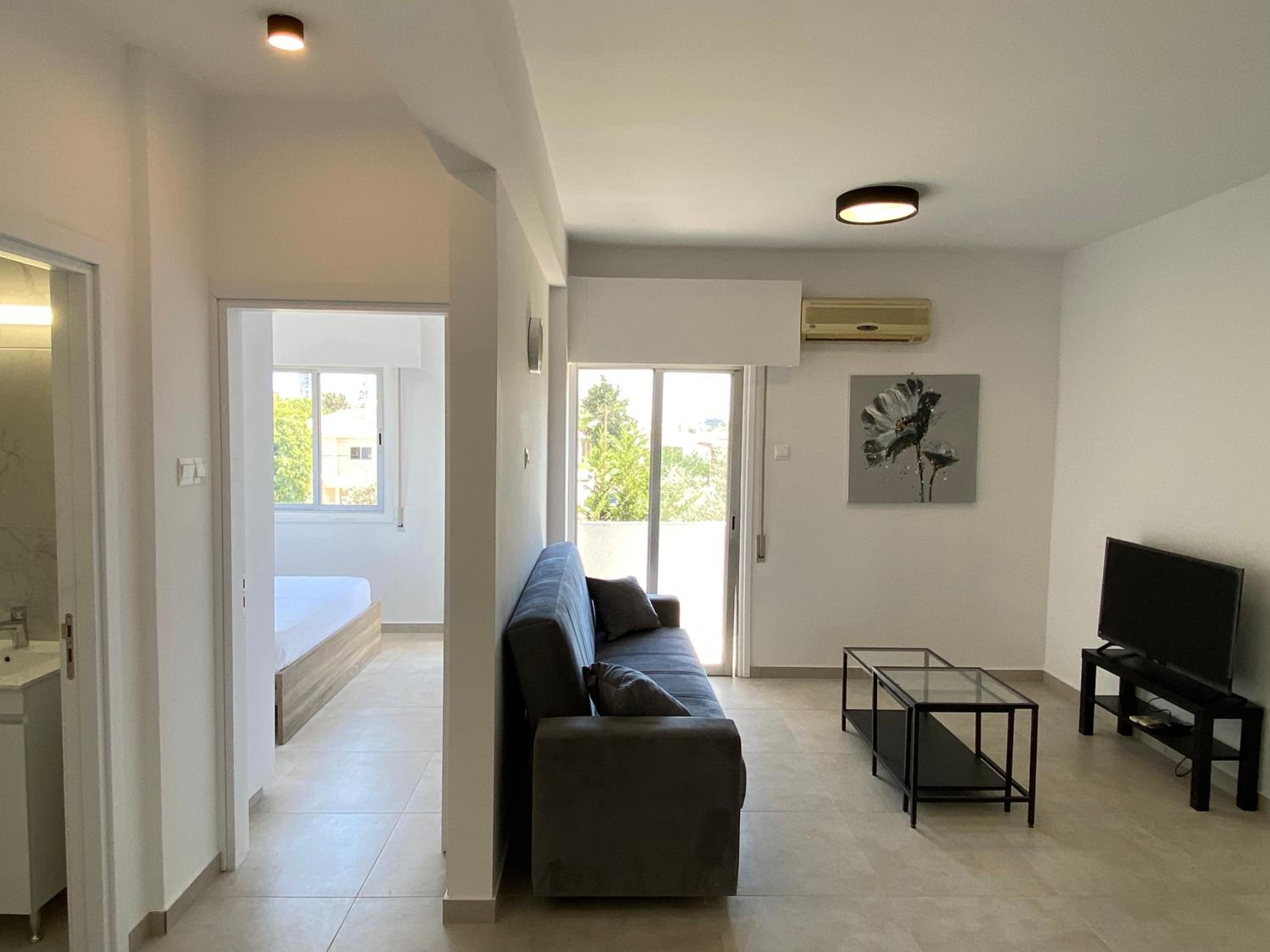 1-bedroom apartment with view view 2