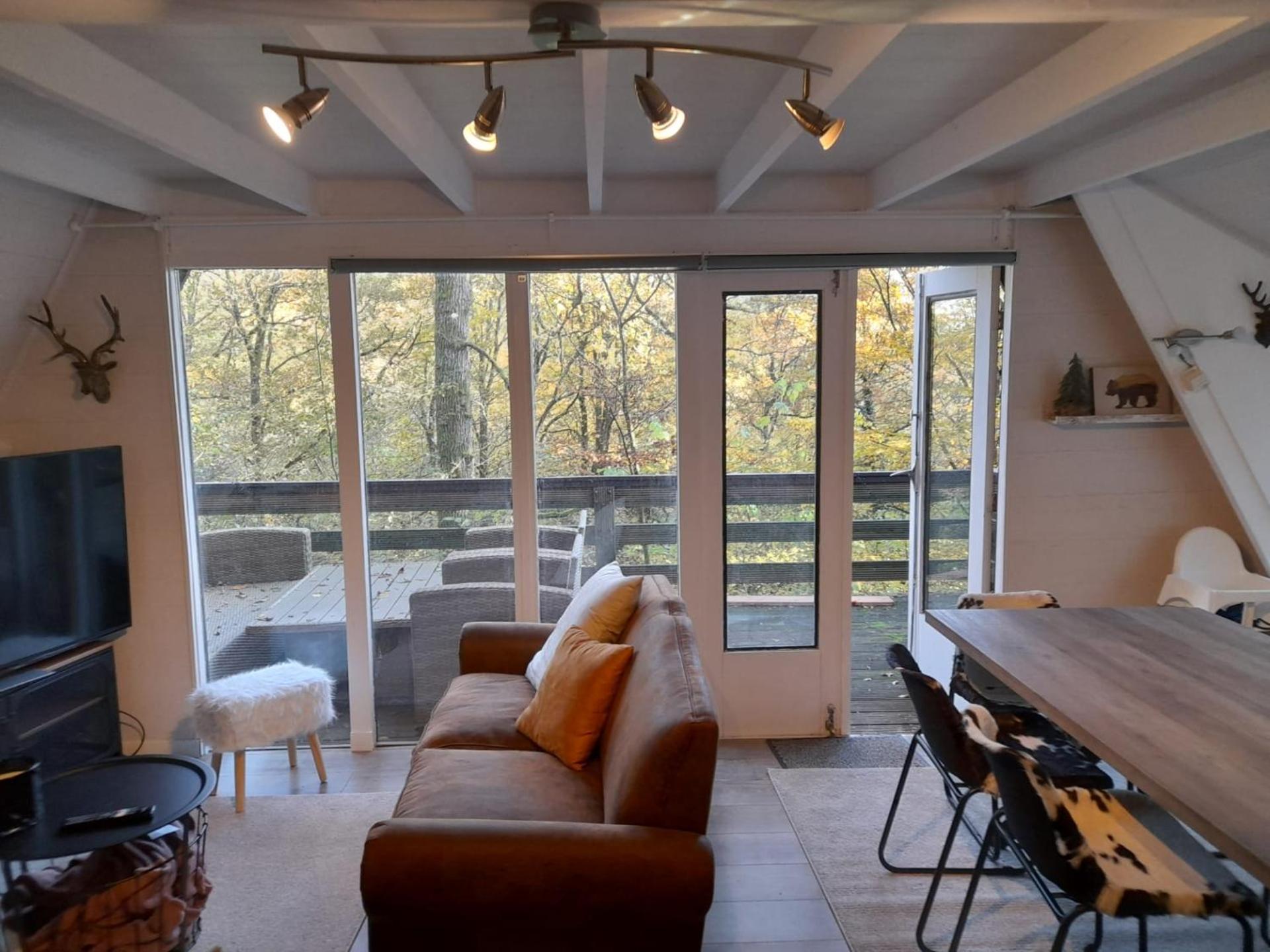 Cosy Chalet Durbuy view 3