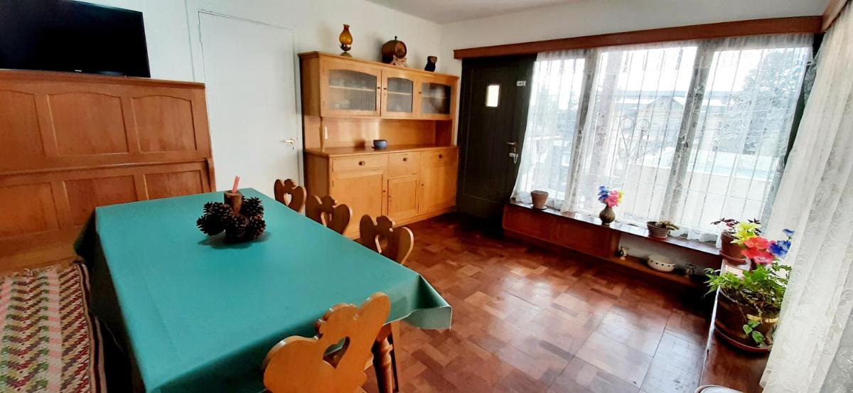 CASA PARA 4-6 PERSONAS 2 dorm A POCAS CUADRAS DEL CENTRO DE BARILOCHE