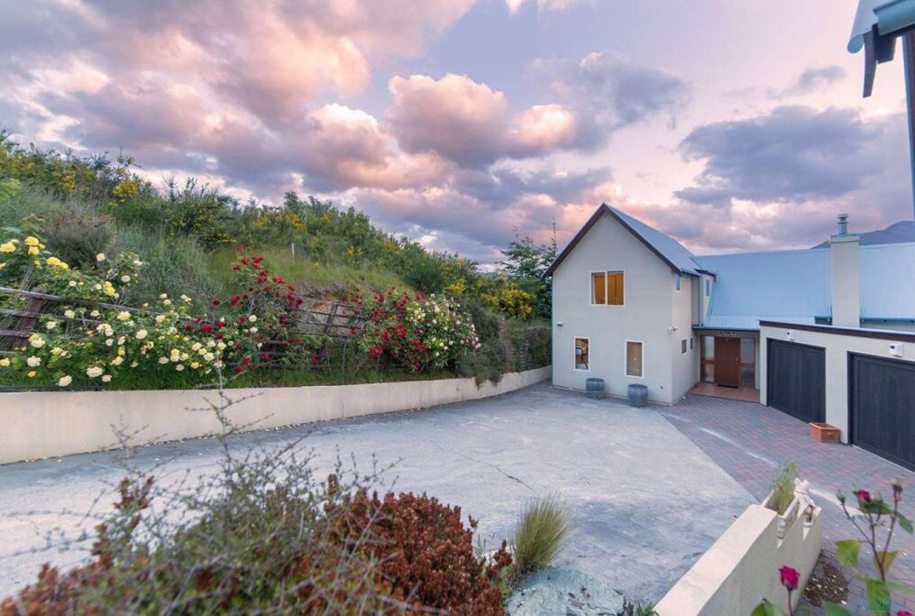 Nyumbani - Elevated Lake and Mountain Views view 4