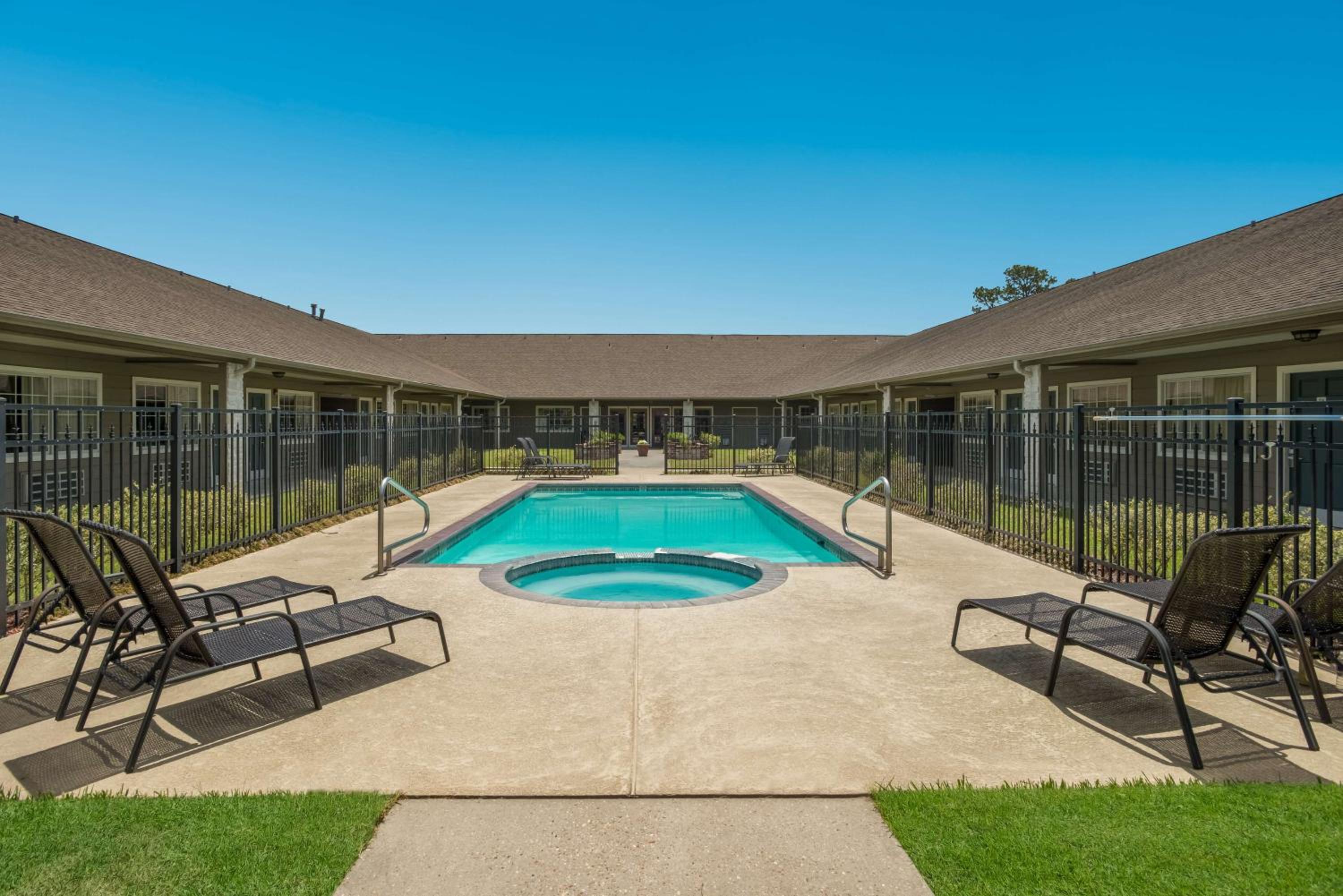 Leesville Vacations - SureStay Hotel by Best Western Leesville - Property Image 6