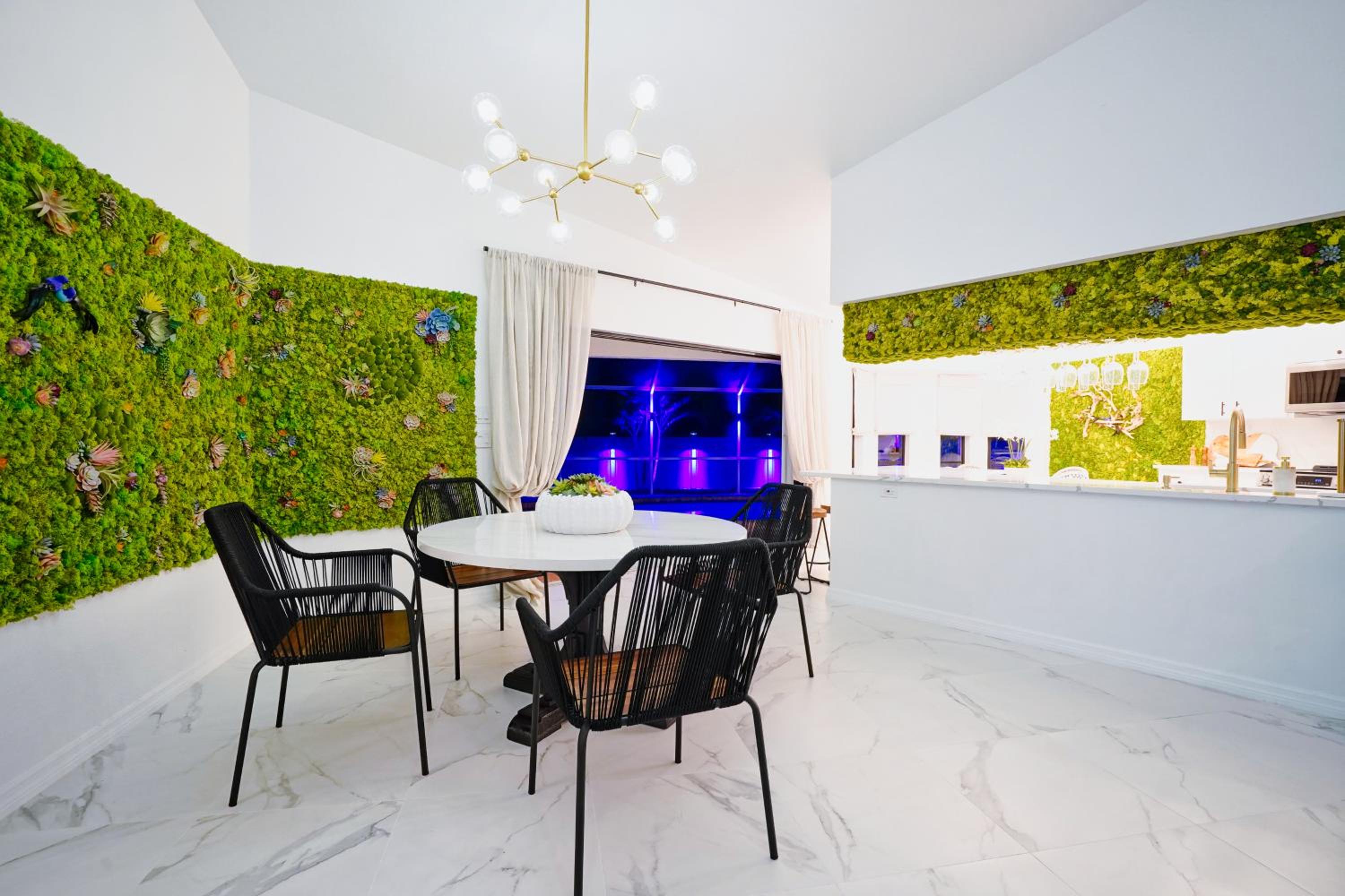 Glamorous 3-Bedroom Villa with Heated Pool Sarasota Area view 5