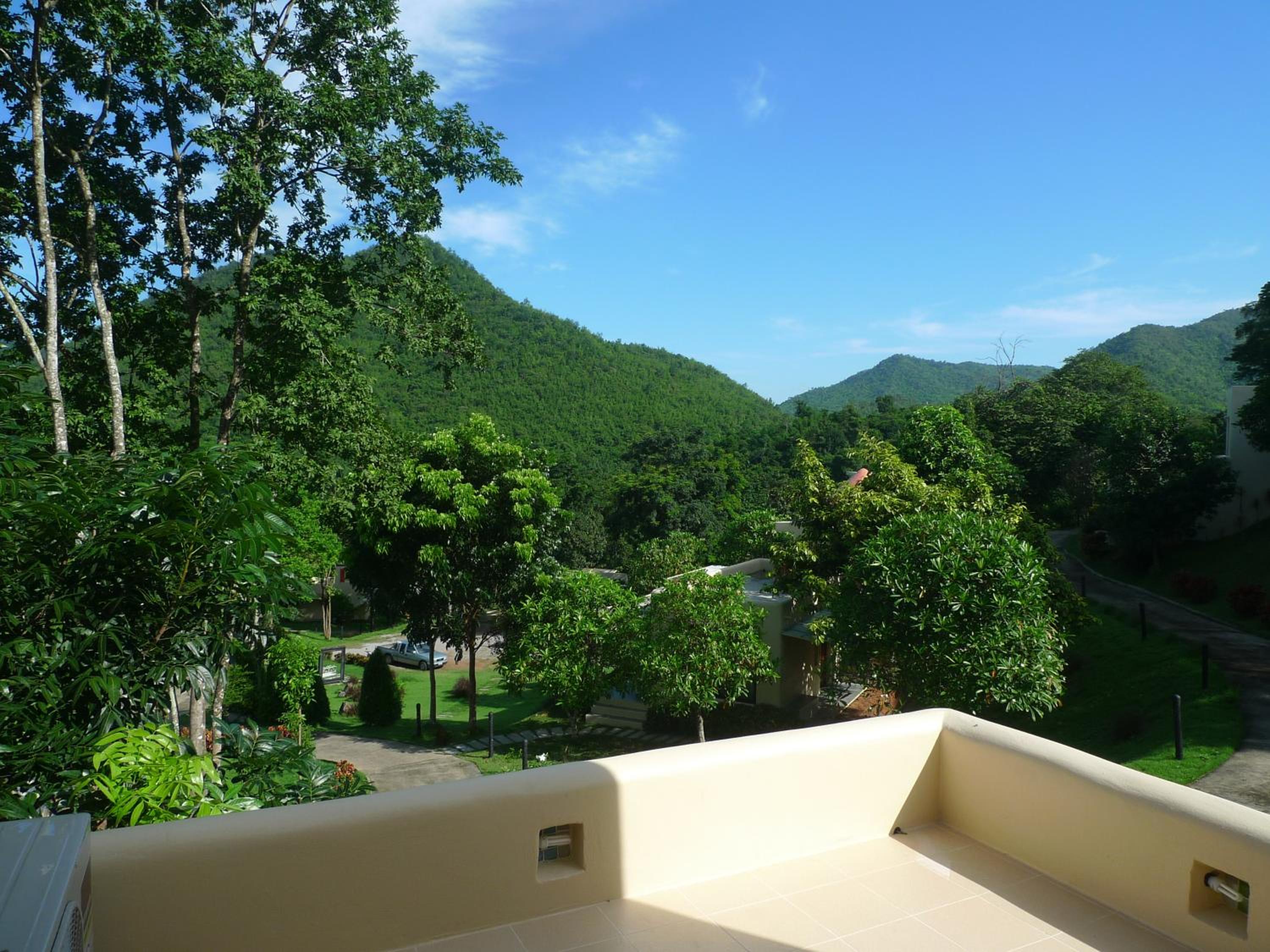 Hi-scene Resort