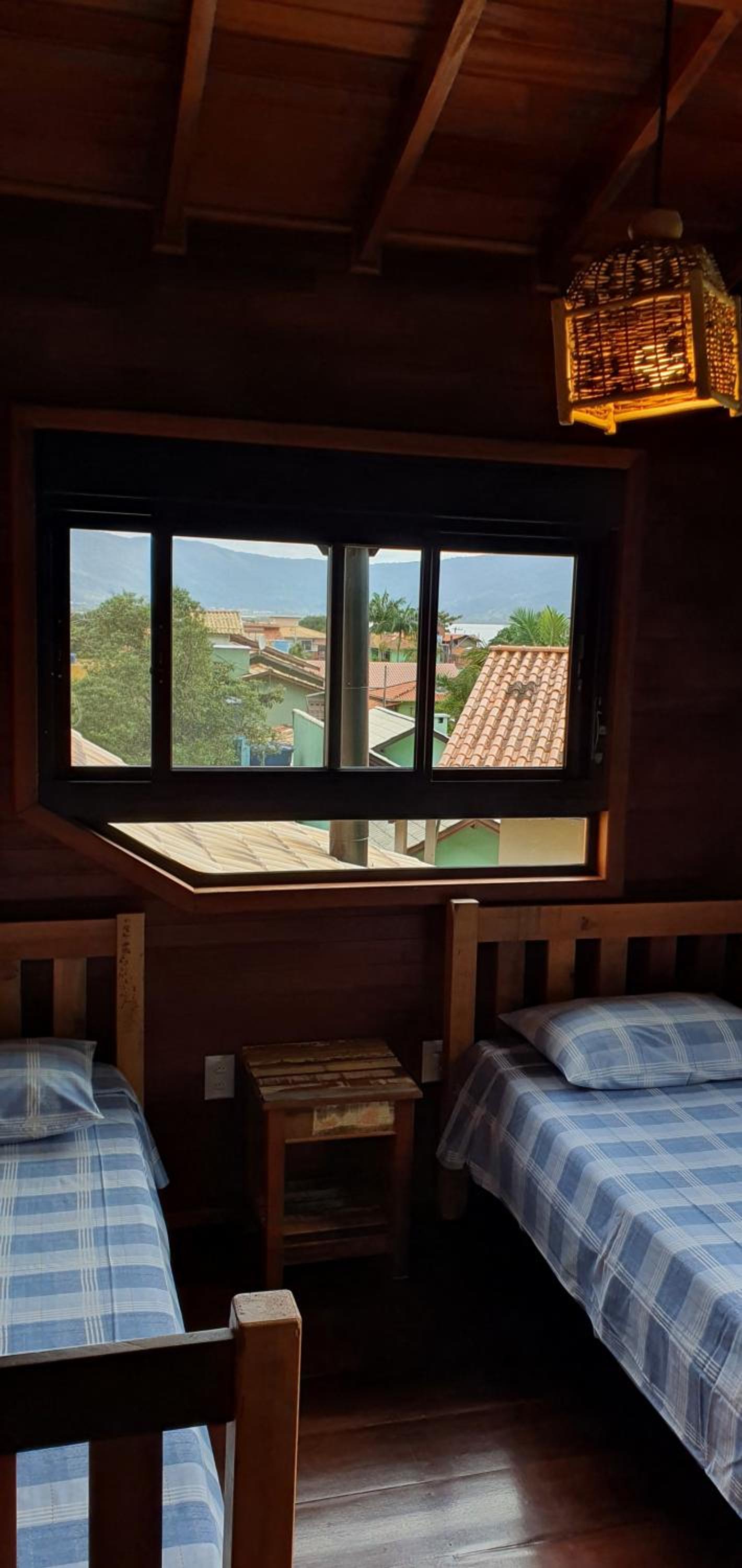 Casa perto da praia, canto Norte da Ferrugem
