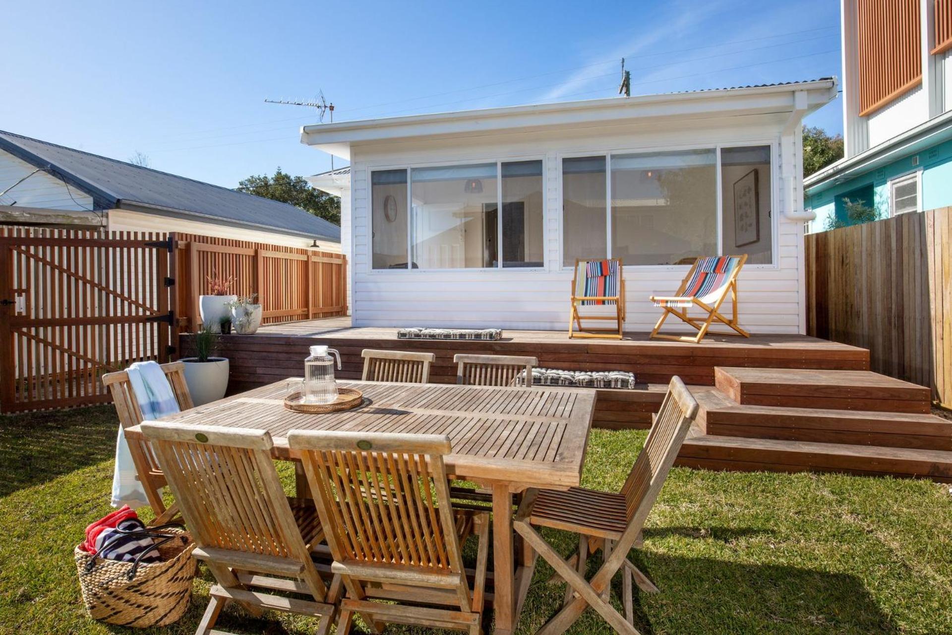 Fishery Road Cottage Pet Friendly 2 Mins Walk to Beach