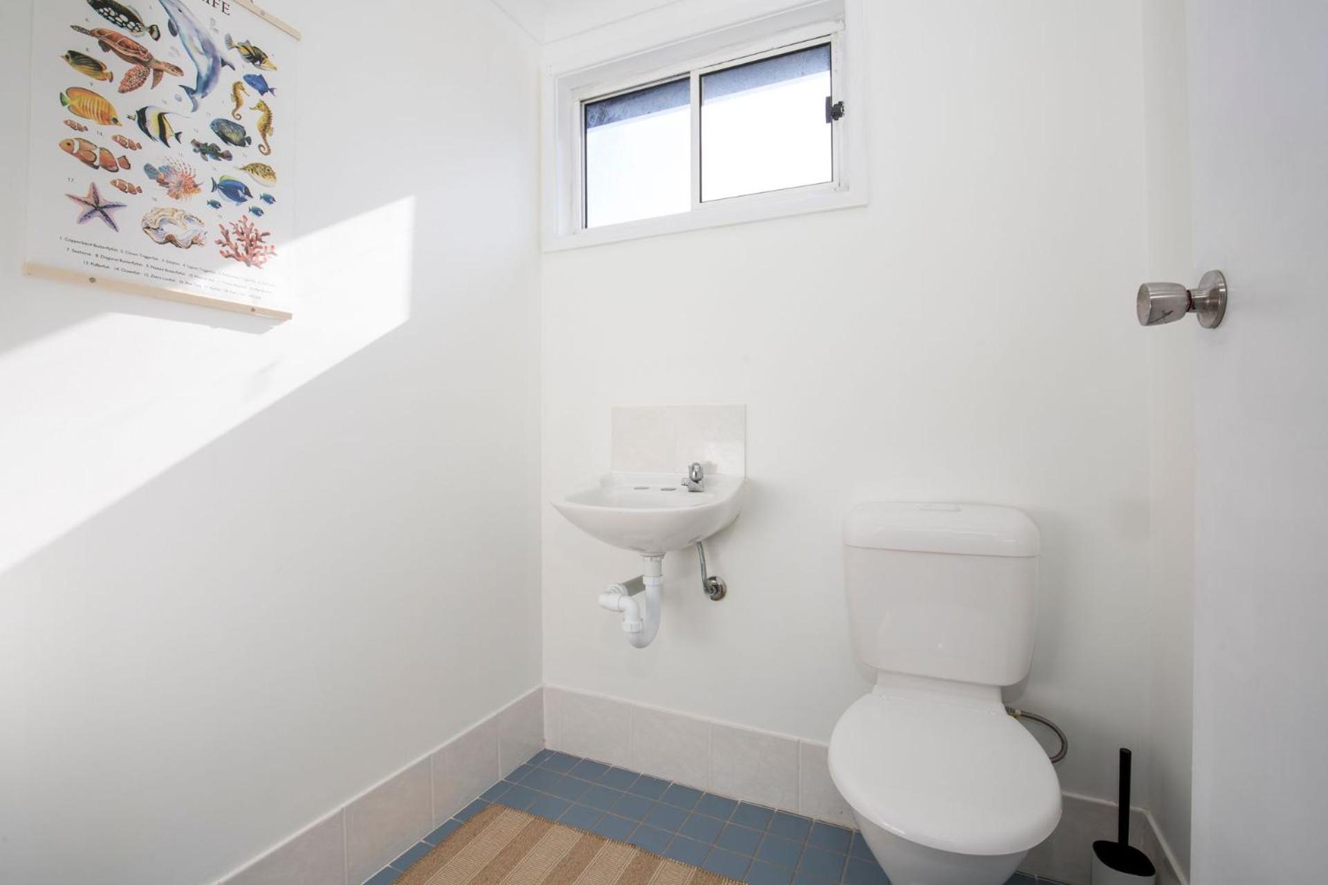 Fishery Road Cottage Pet Friendly 2 Mins Walk to Beach