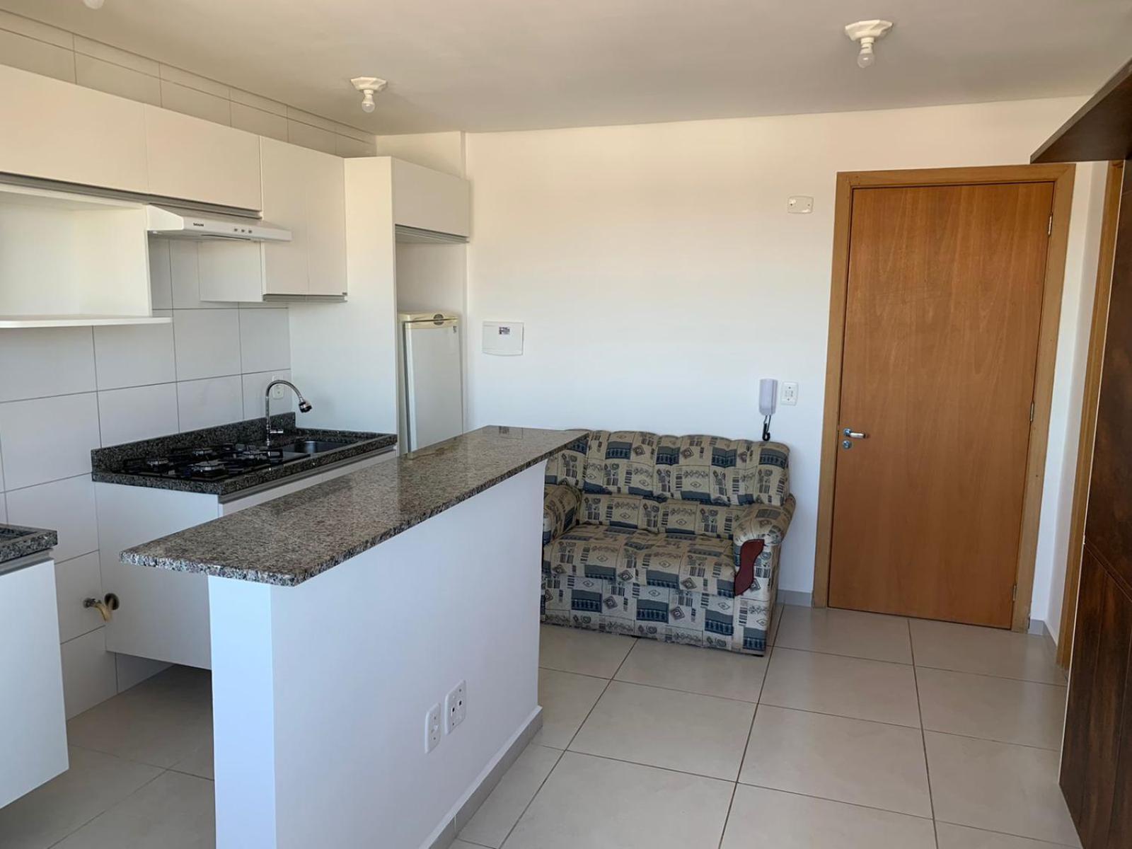 Apto12 com WIFI garagem e 100 metros da Av Brasil