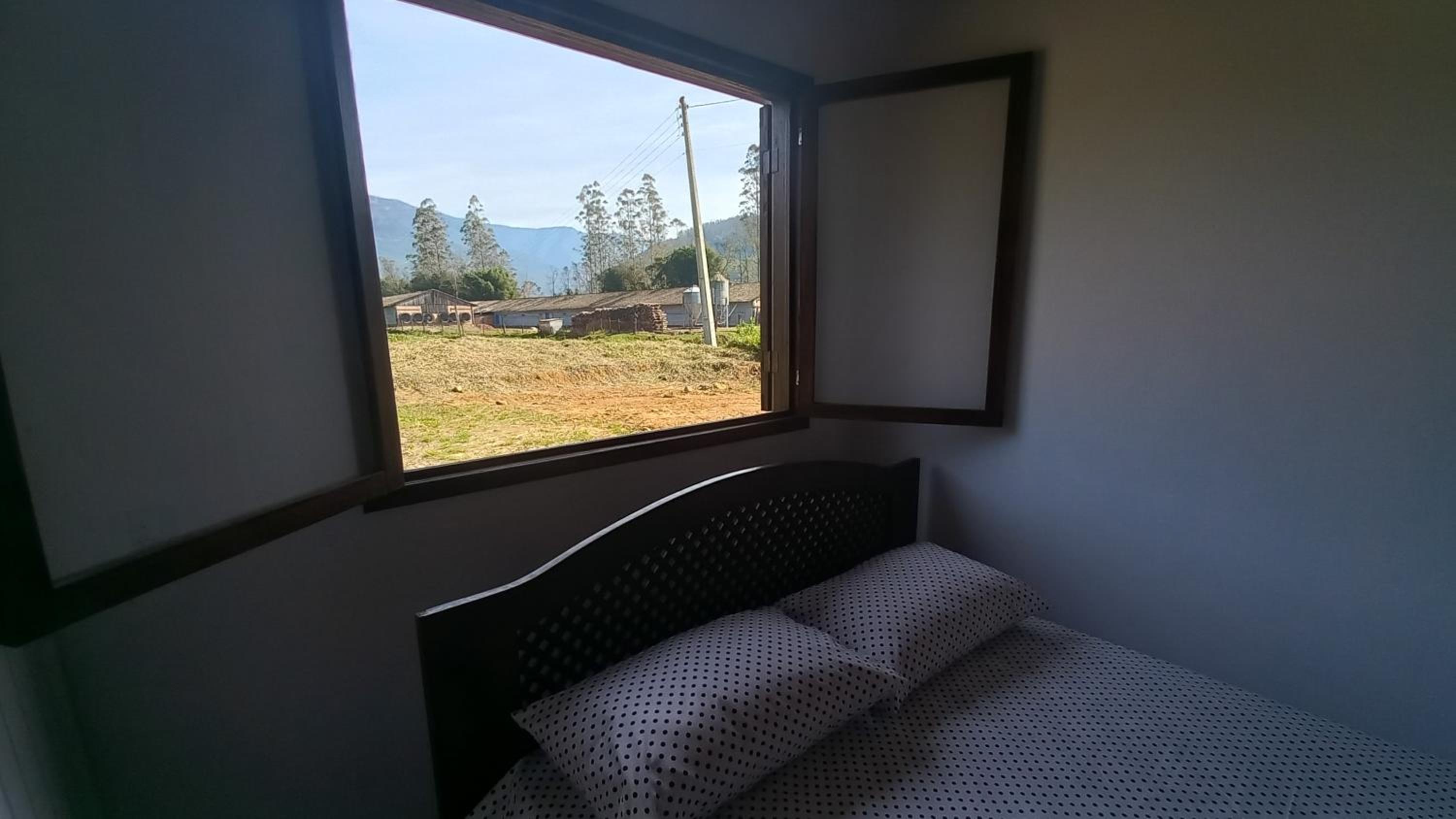 Hostel e Camping Vale Mirante da Rocha