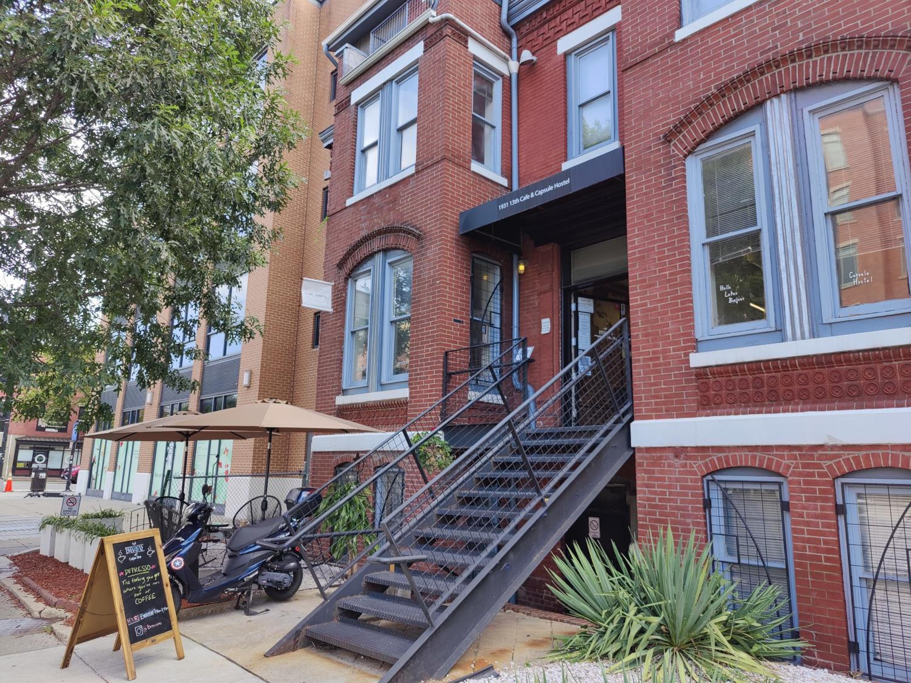 U Street Capsule Hostel