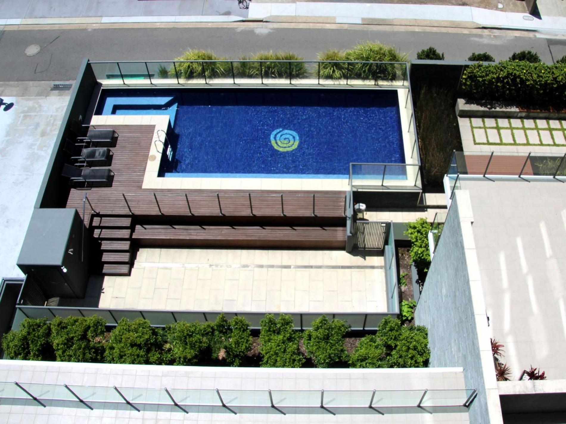 The Strand 602 view 4