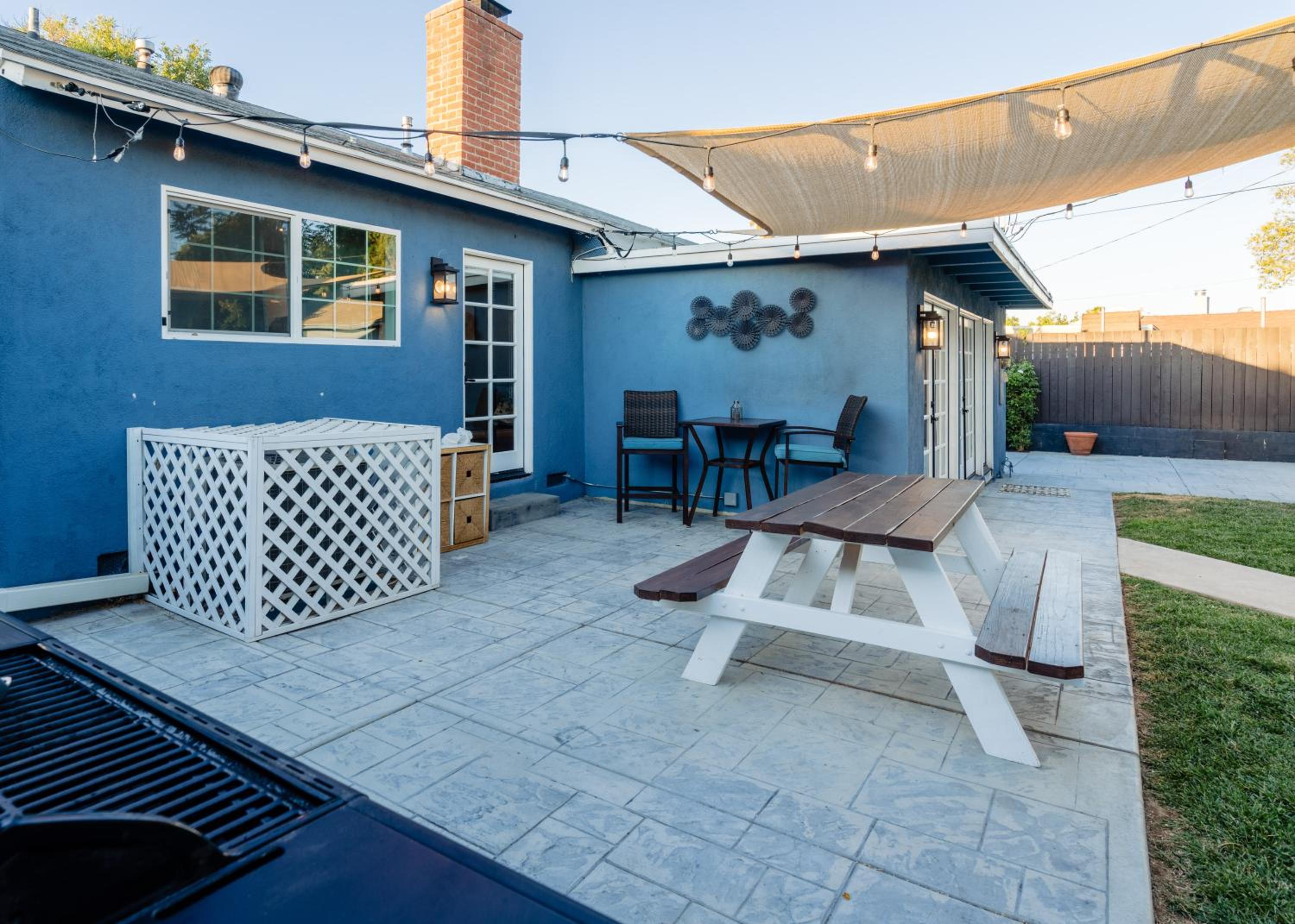 Le Bleu House - Newly Designed 3BR HOUSE & POOL by Topanga