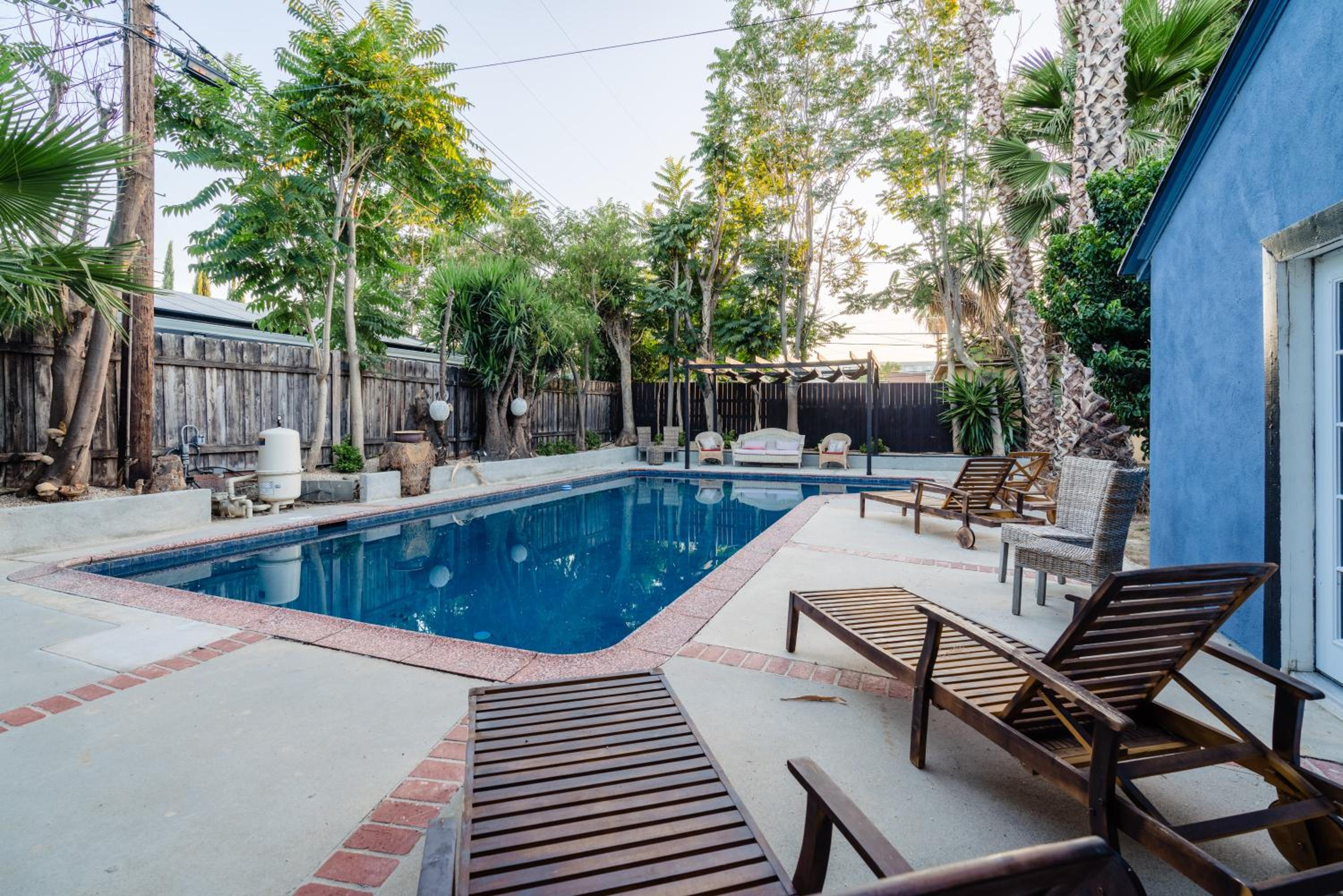 Le Bleu House - Newly Designed 3BR HOUSE & POOL by Topanga