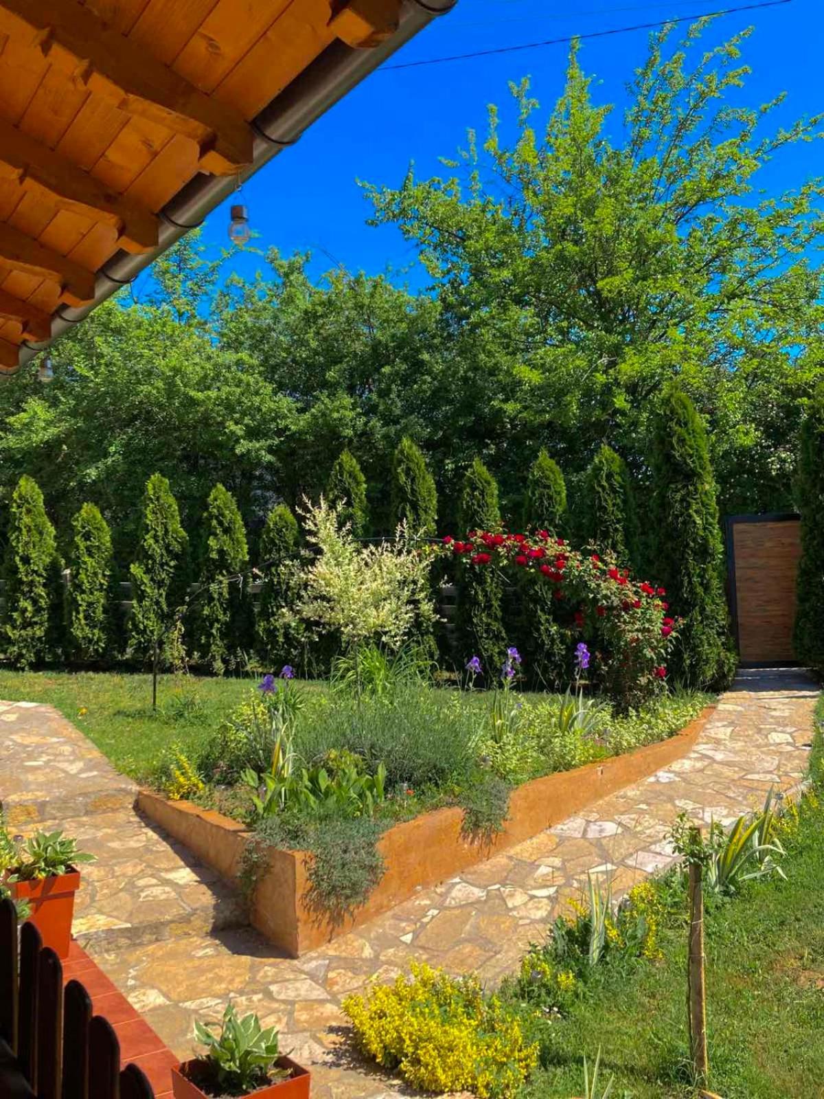 Kuca za uzivanje view 2