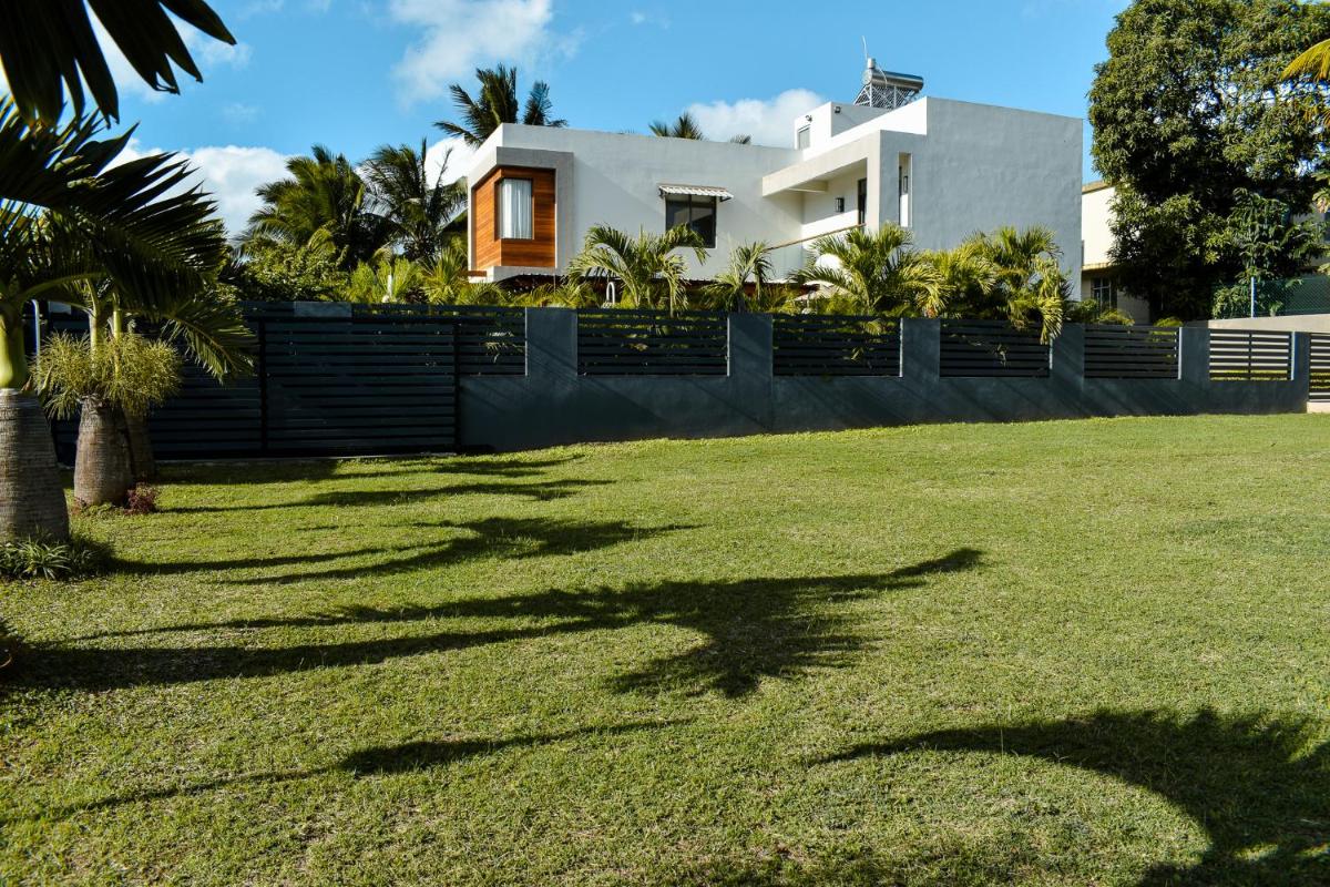 Modern Design Villa - Trou aux Biches photo 2