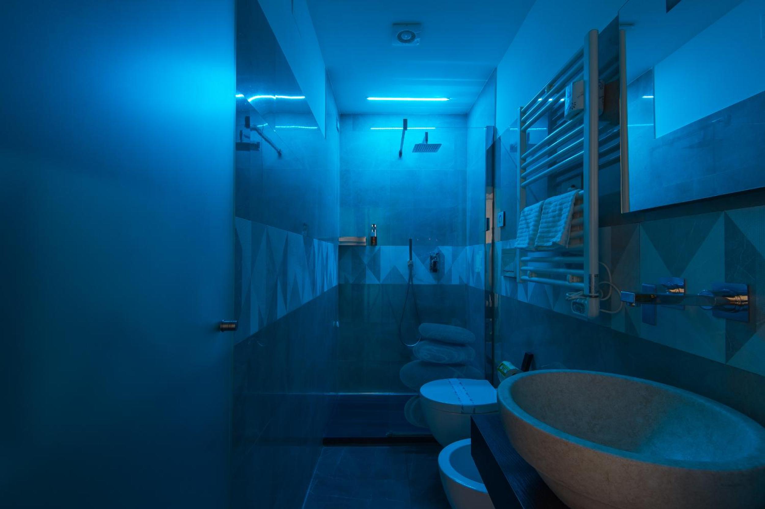 New Design St.Peter en Rome — bathroom