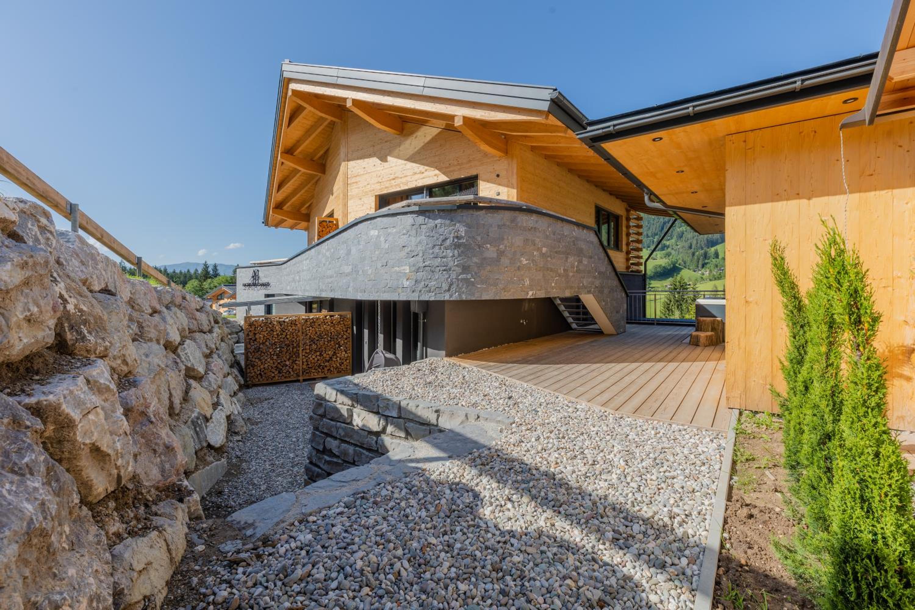 STADEL CHALET