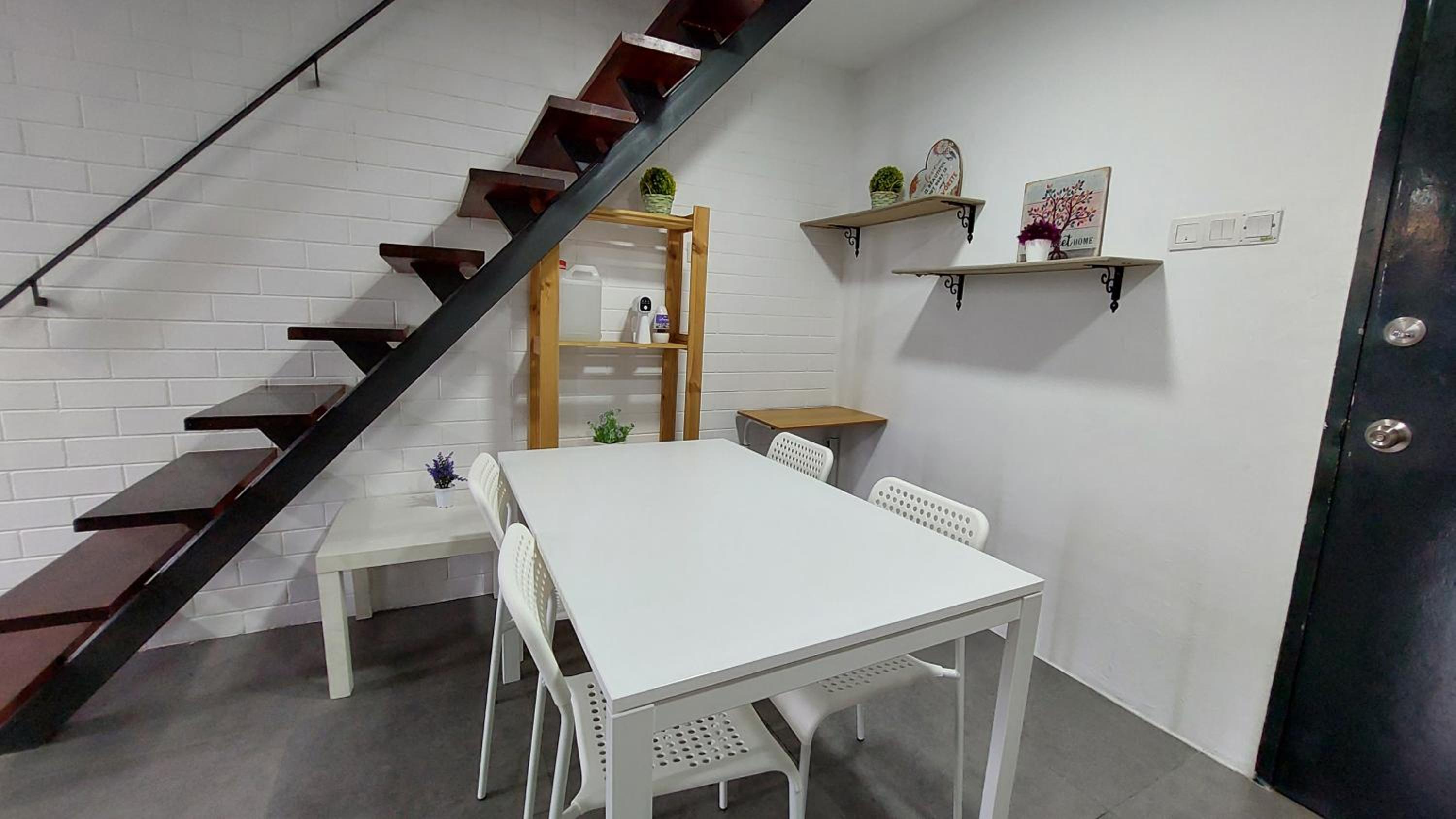 Inspired Homes, Empire Duplex#2, 6pax photo 8