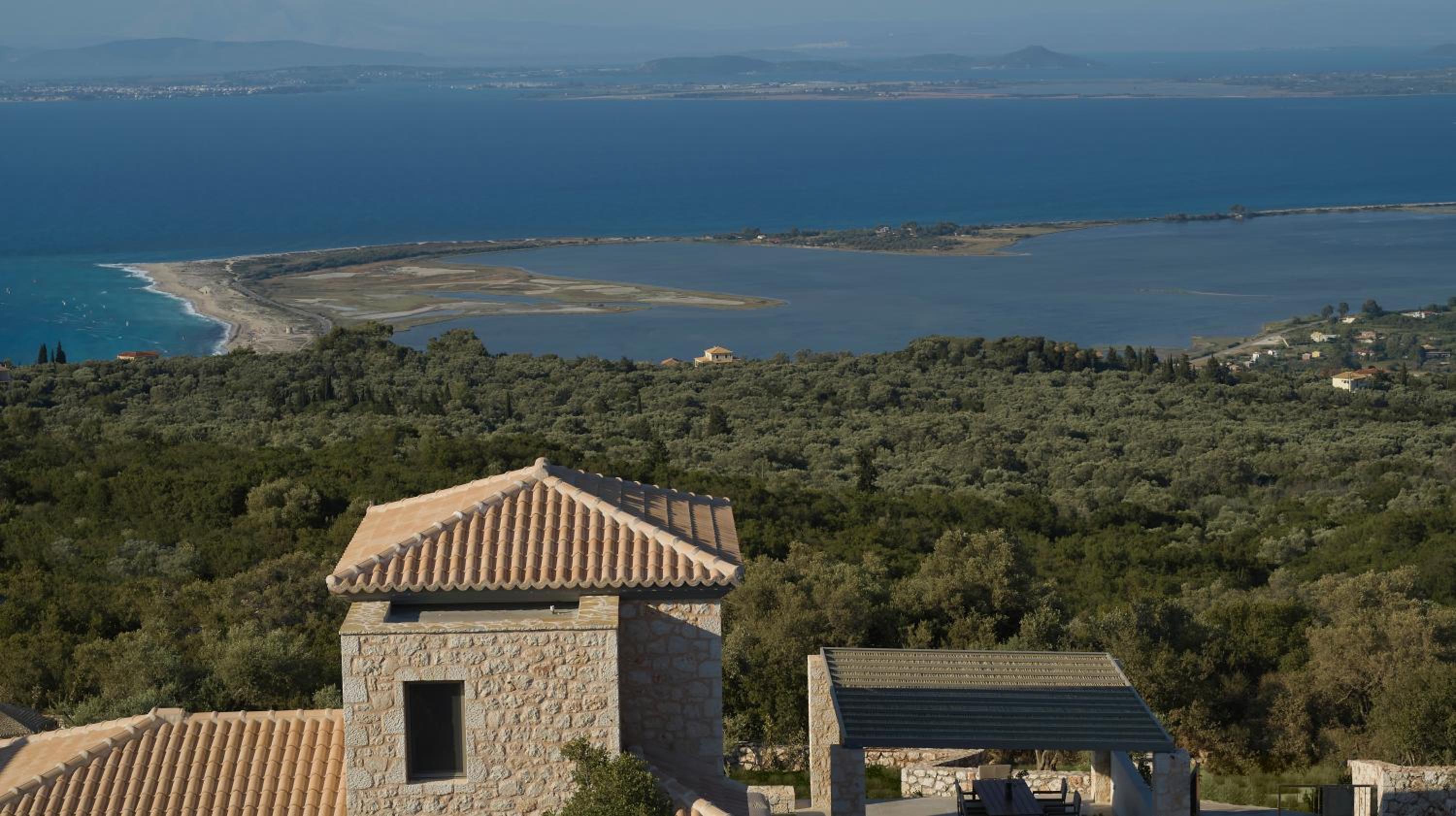 Hotel Epiphany Villas Lefkada - Image 1