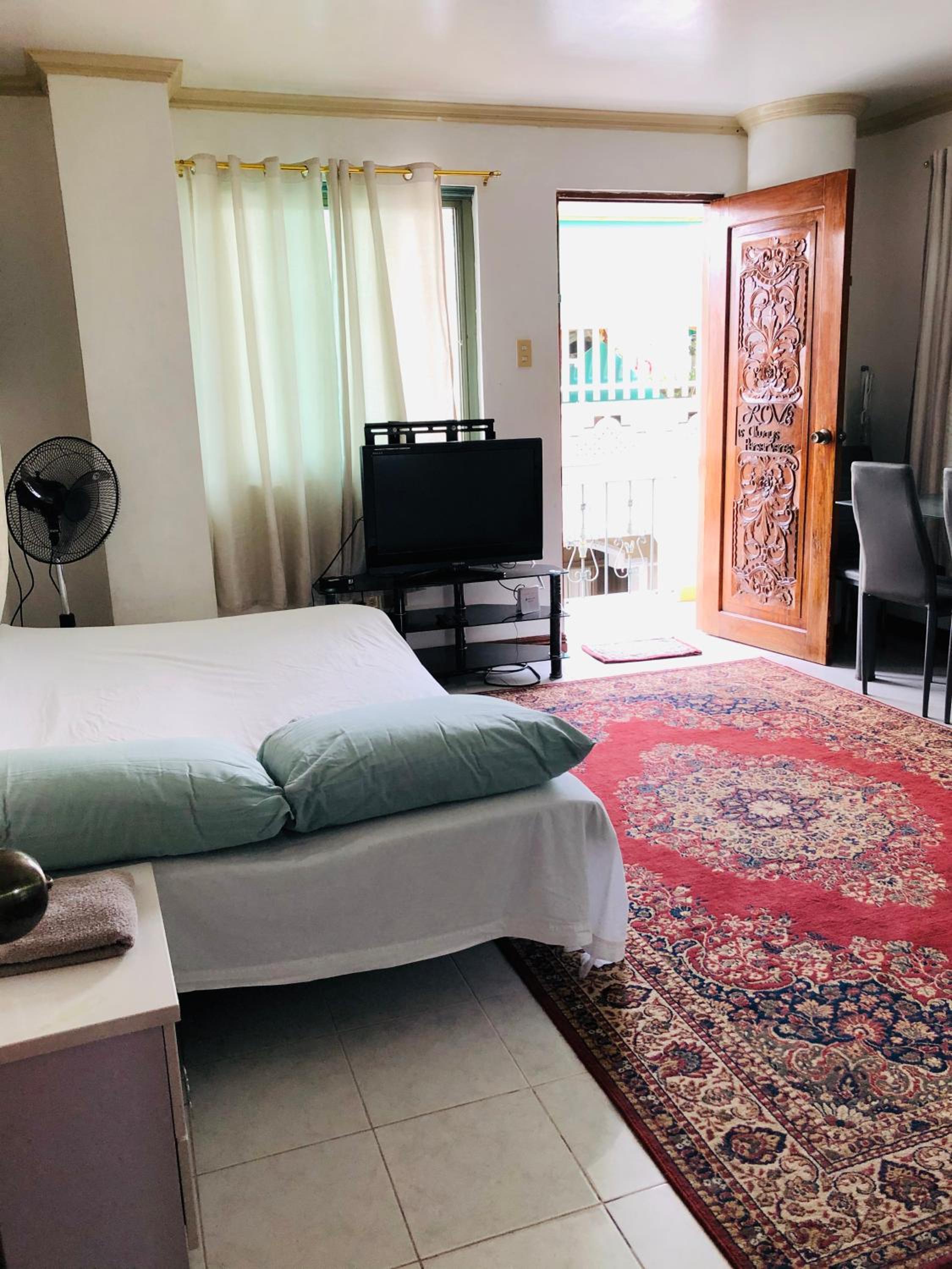 THE MANSION- Near NAIA Airport Terminal PASAY