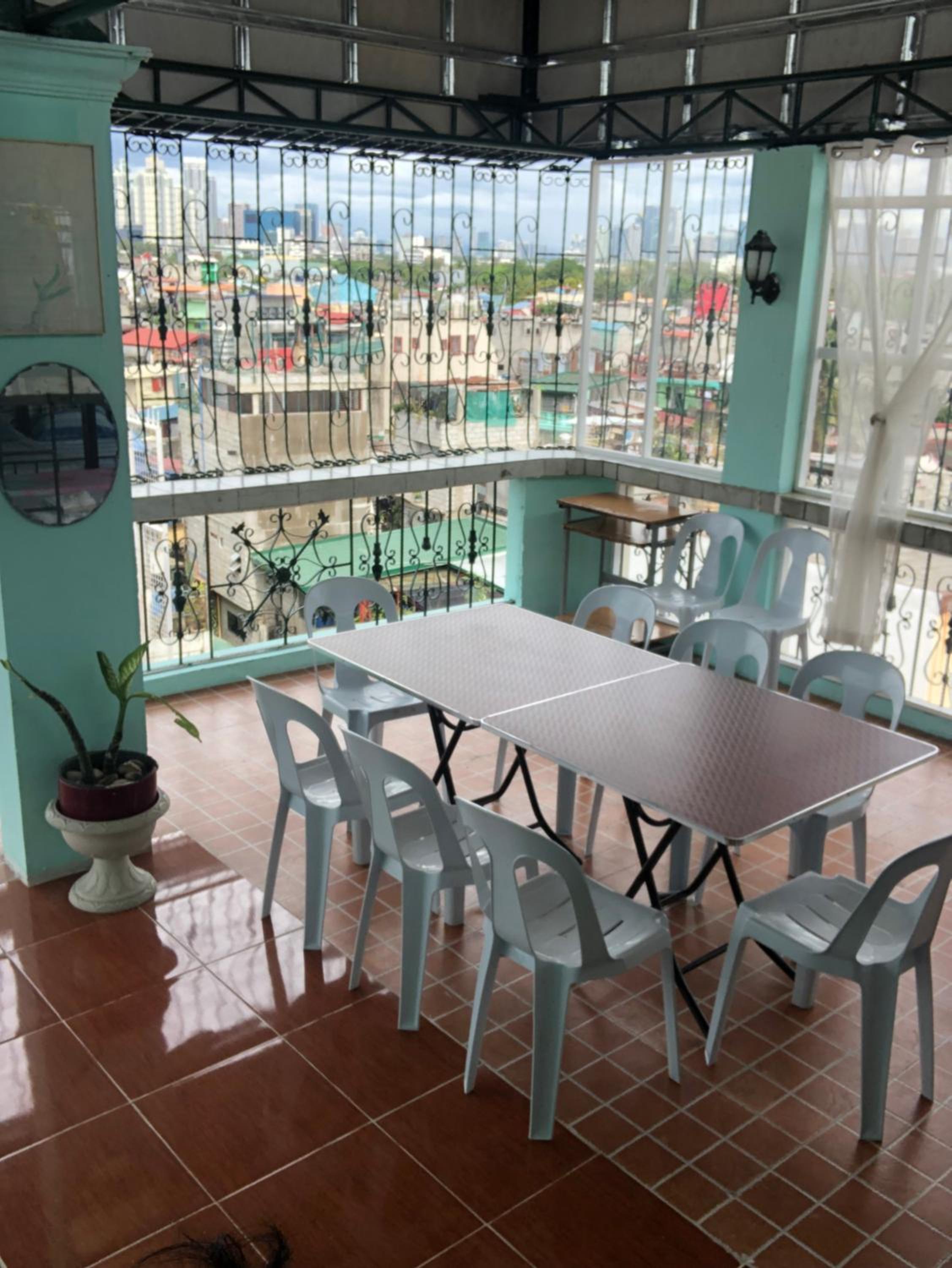 THE MANSION- Near NAIA Airport Terminal PASAY