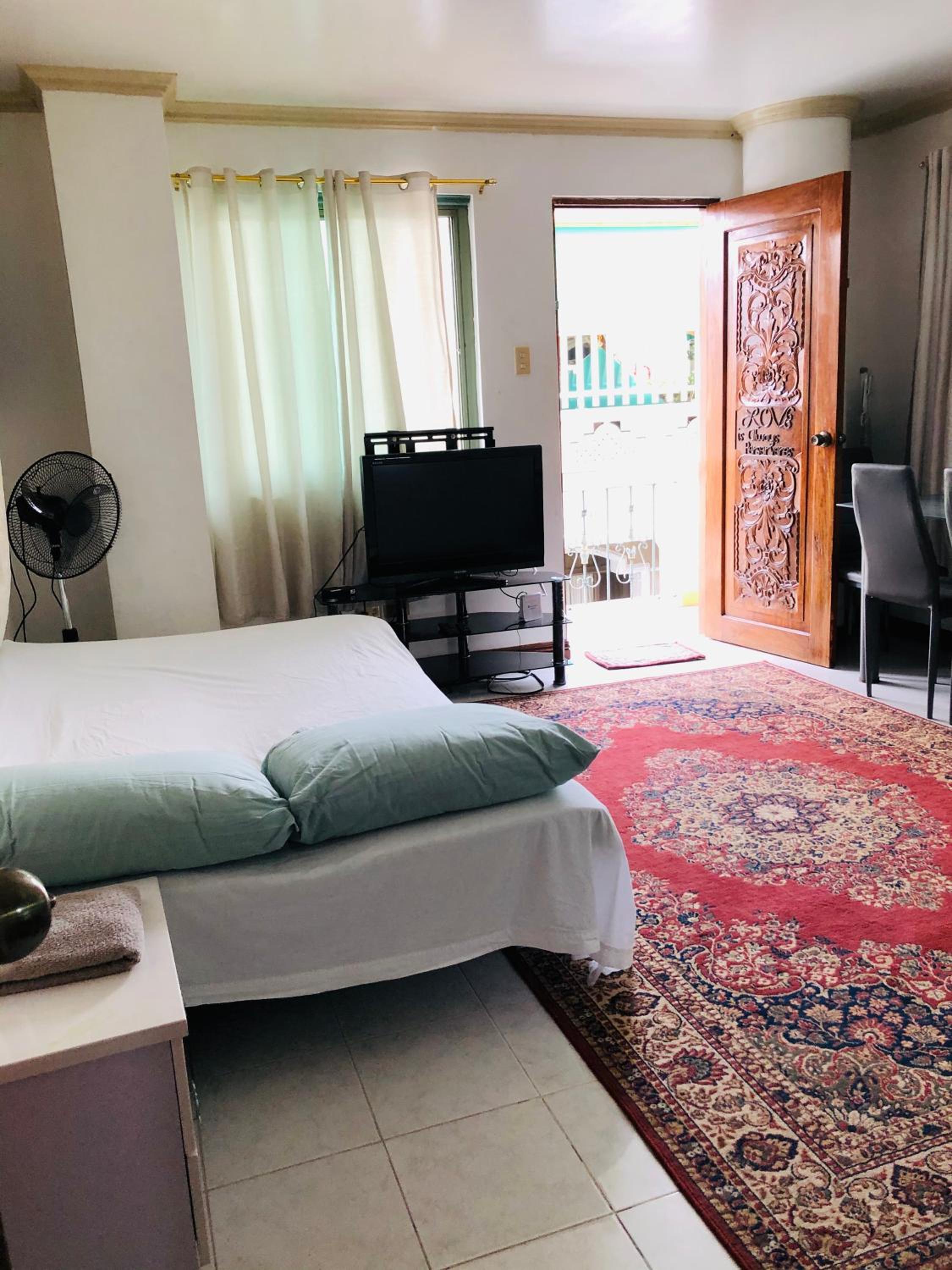 THE MANSION- Near NAIA Airport Terminal PASAY