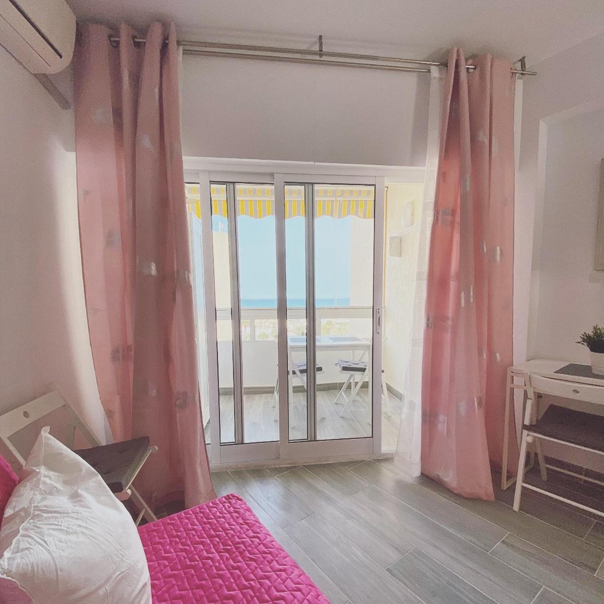 Tamarindos Apartments by ALFRESCO STAYS