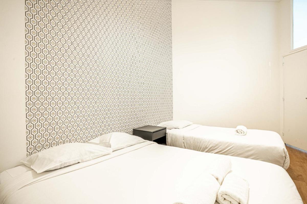 08 Design Flat Republique