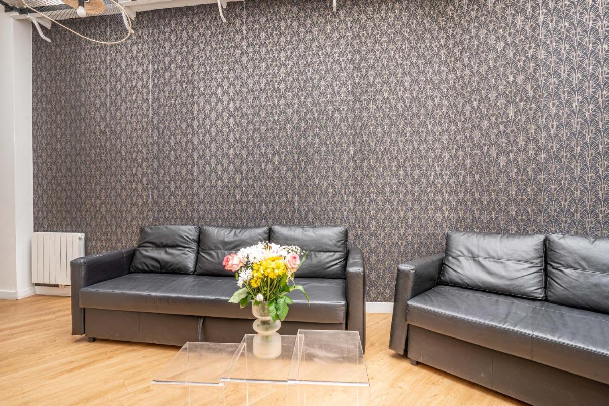 08 Design Flat Republique