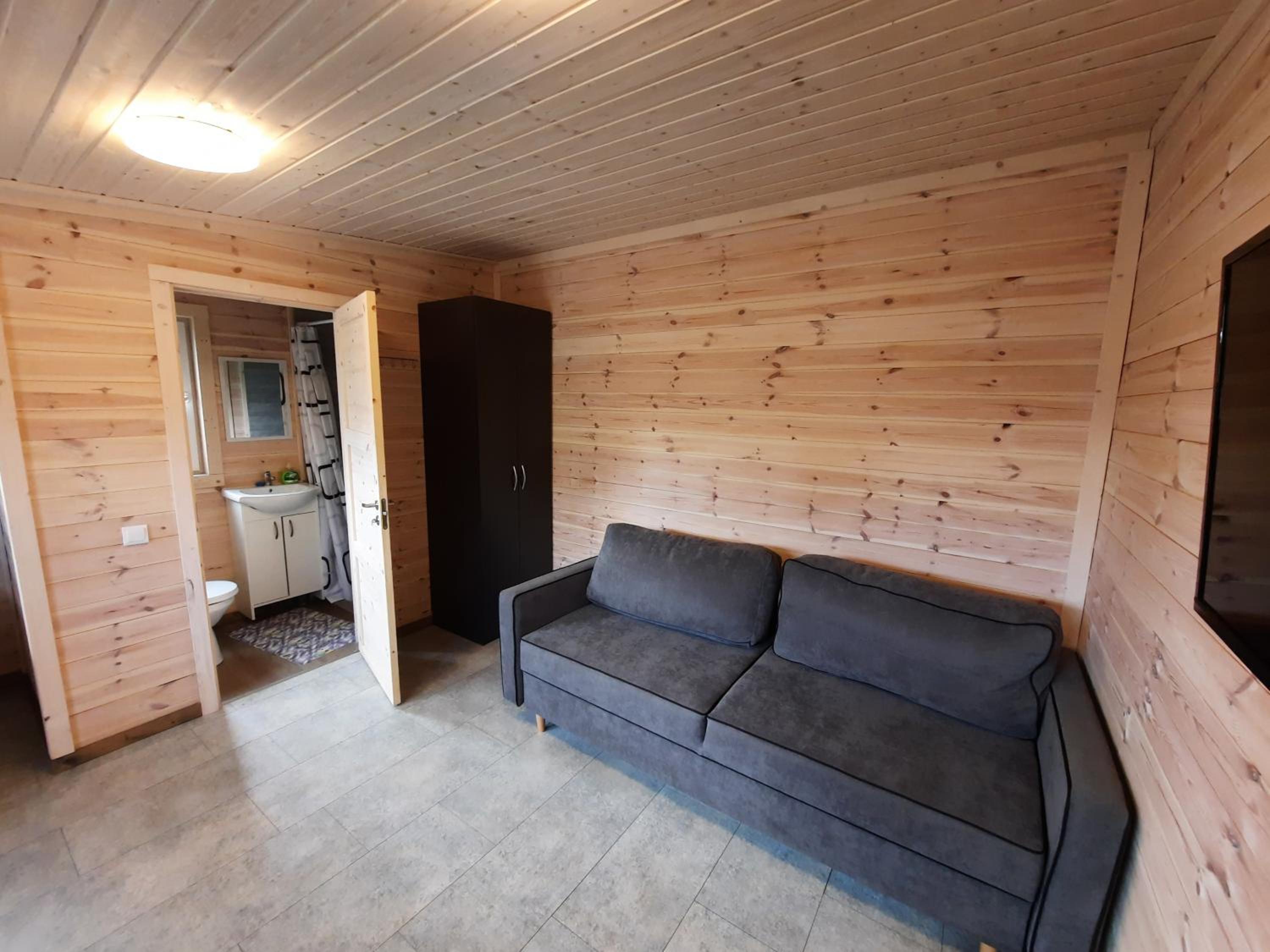 Photo 12