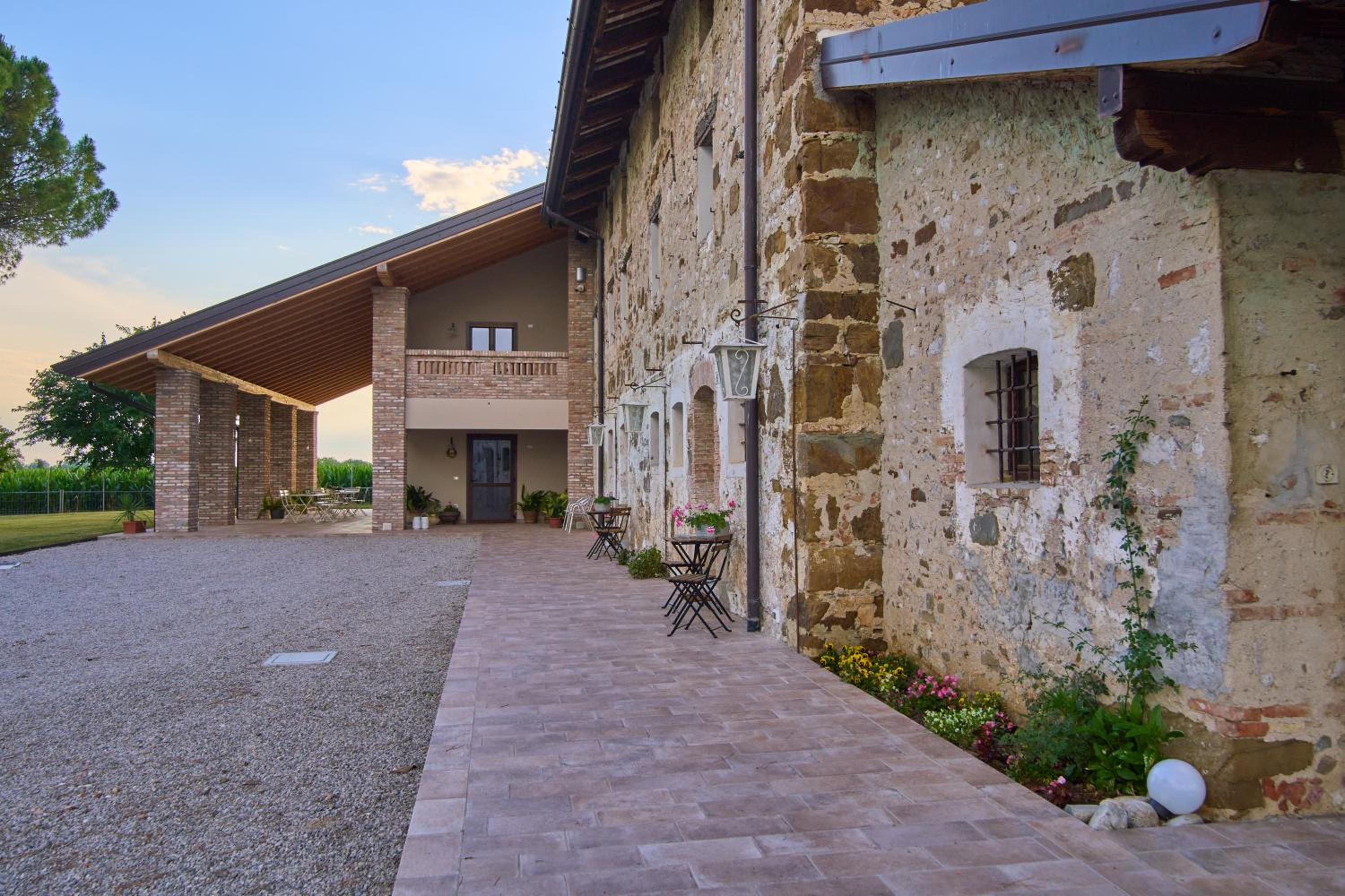 Casale San Pietro view 3