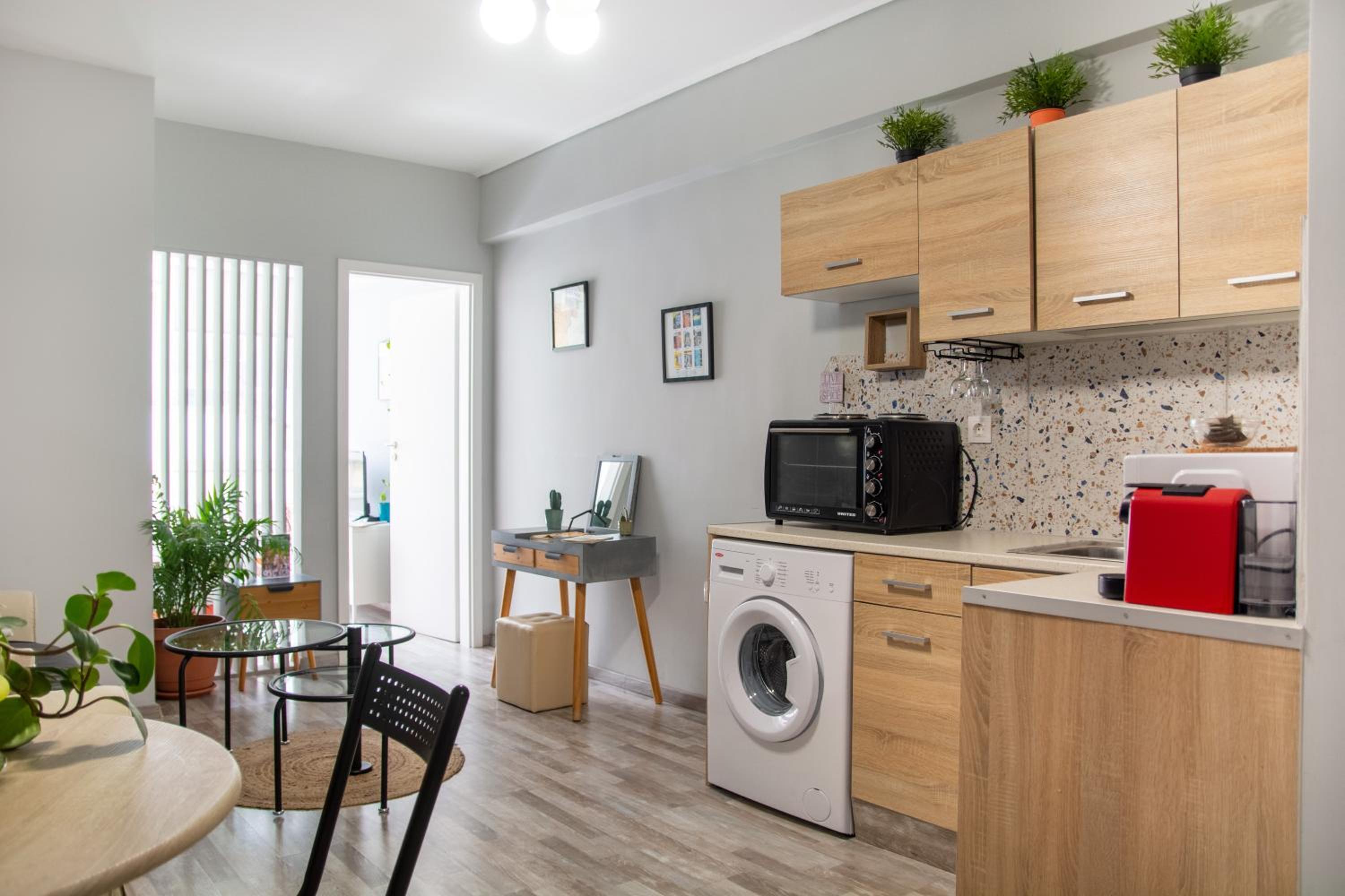 Ermou 18 Mosaics boutique apartment