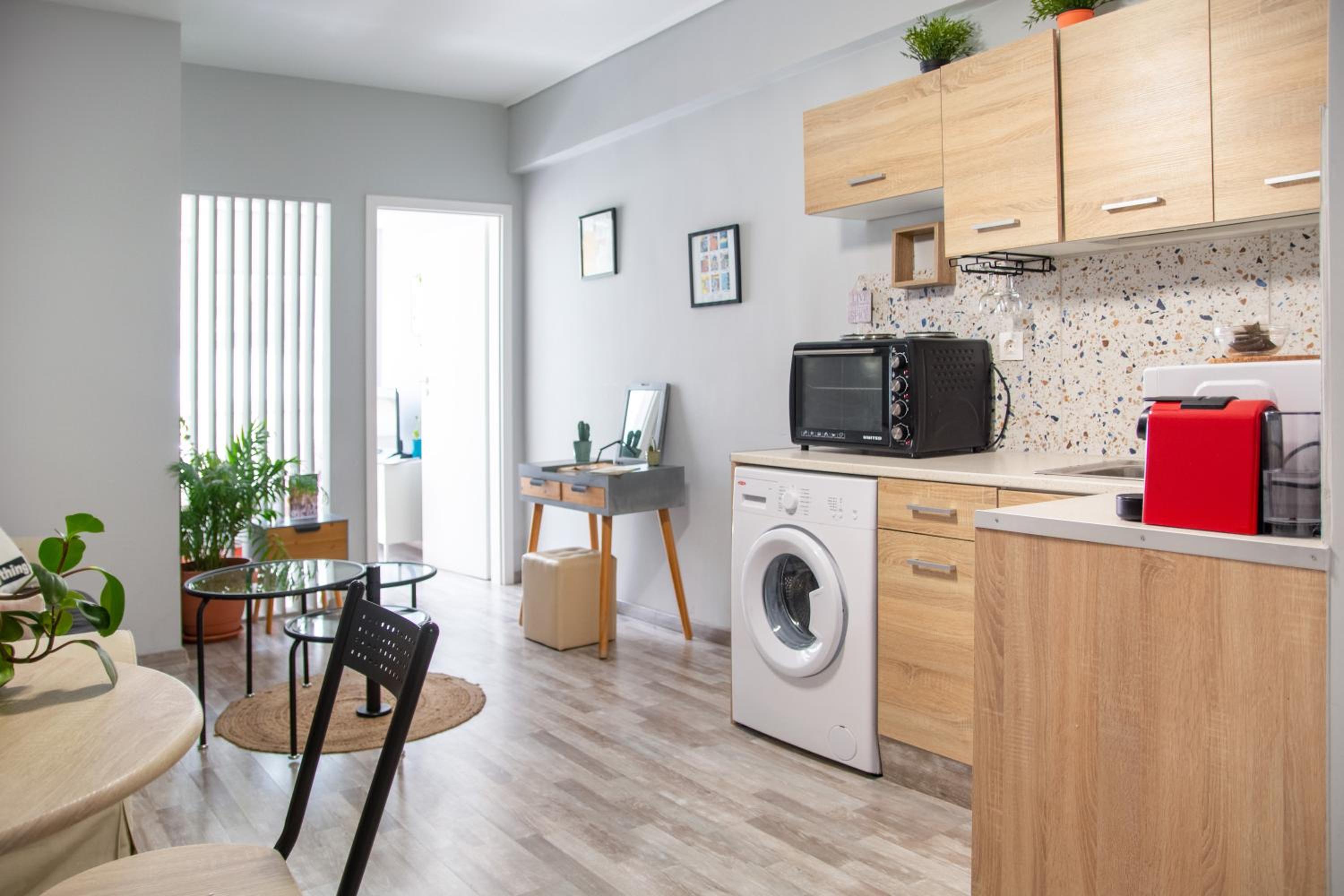 Ermou 18 Mosaics boutique apartment