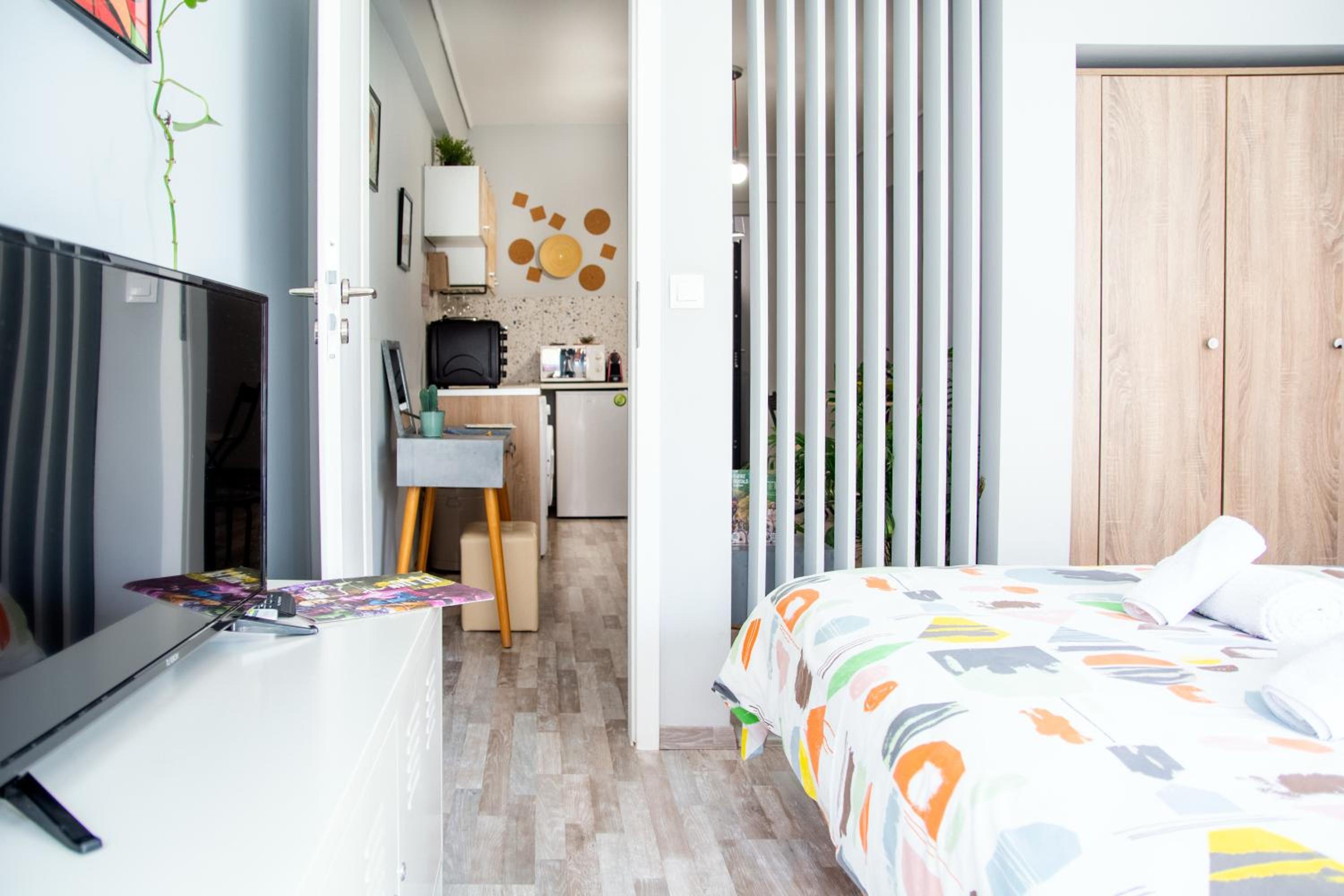 Ermou 18 Mosaics boutique apartment