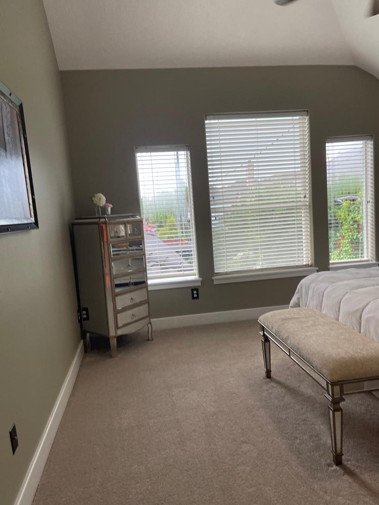 WANDERLUST villa near GALLERIA MALL