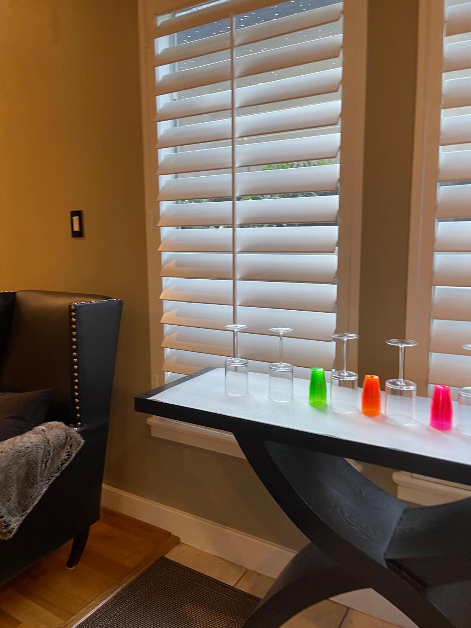 WANDERLUST villa near GALLERIA MALL