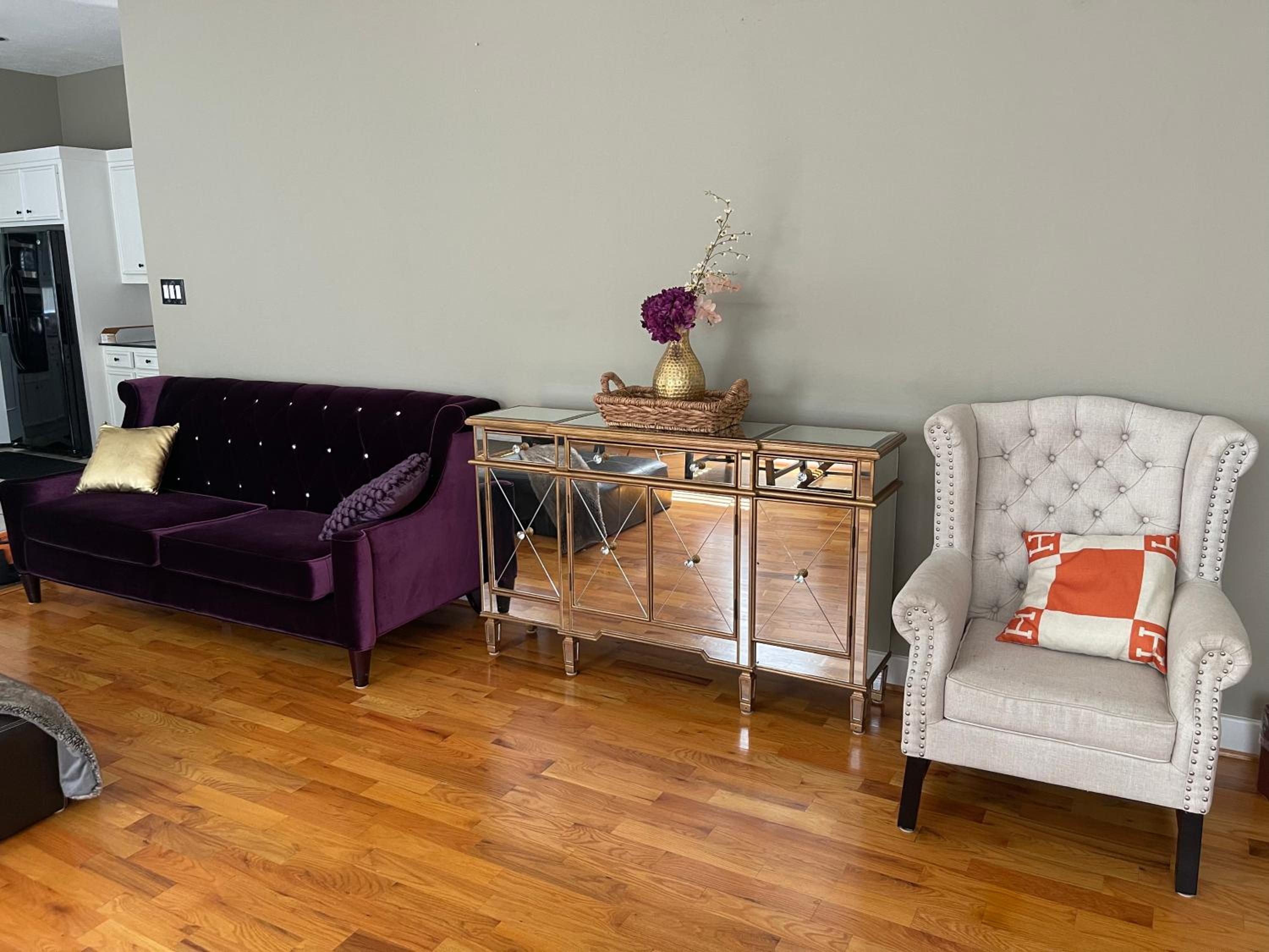 WANDERLUST villa near GALLERIA MALL